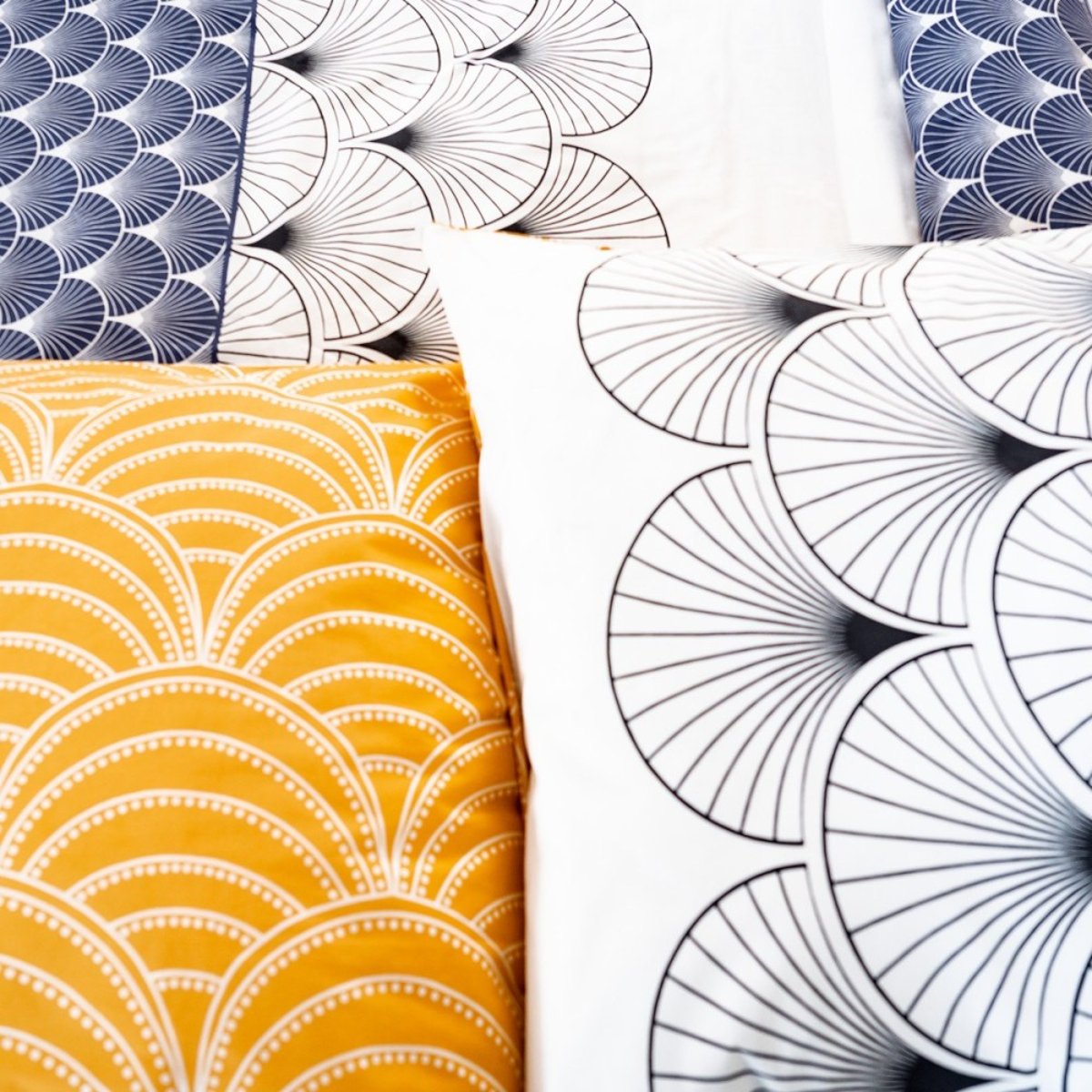 Housse de couette réversible 200x200 KERITA + 2 taies 100% coton adouci 57 fils/2 bleu, DECORATIE