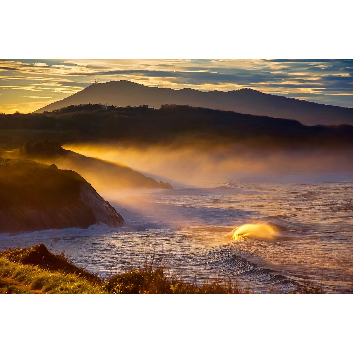 Tableau paysage ocean vue sur la rhune tableau alu dibond, HEXOA