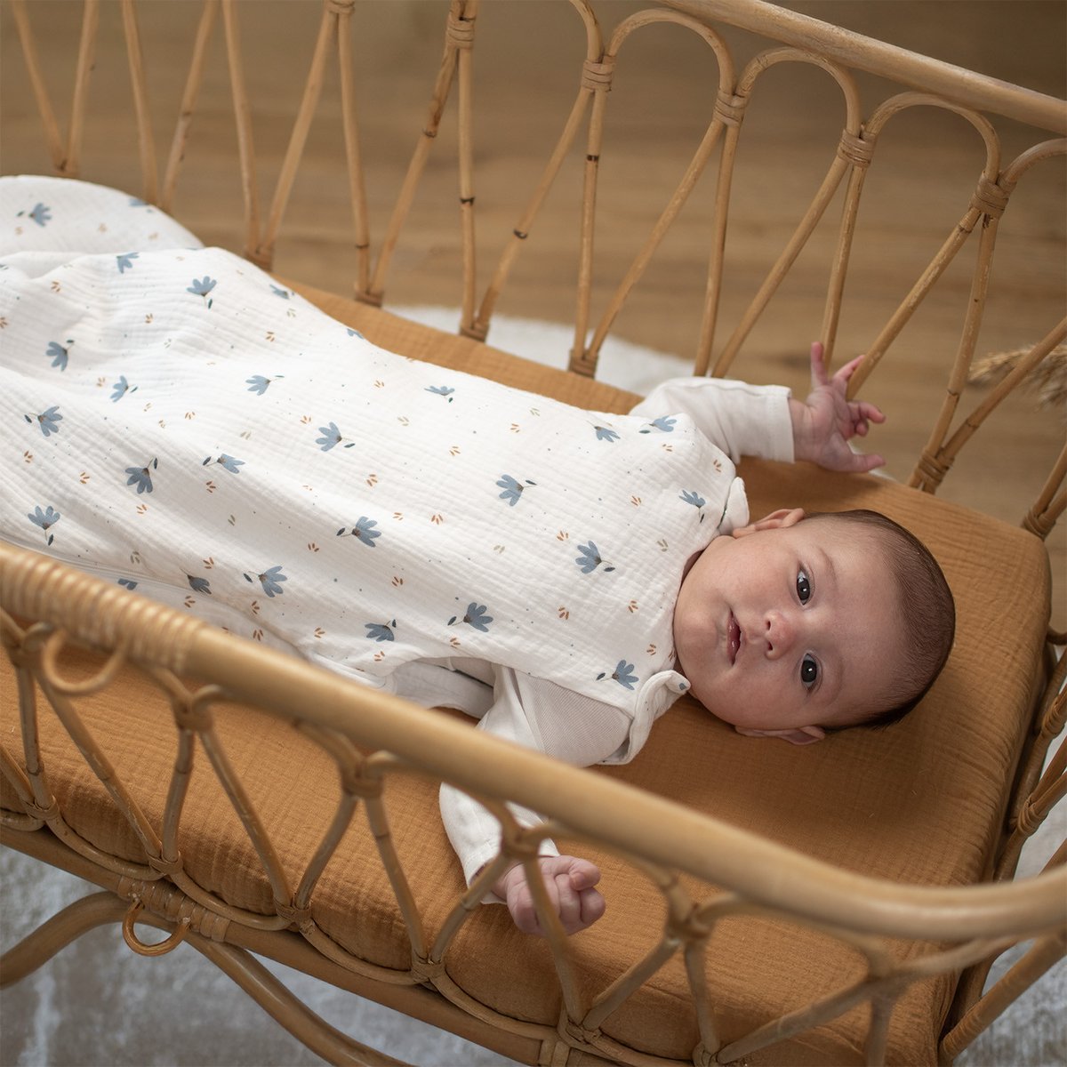 Drap housse berceau en gaze de coton JEANNE camel, SEVIRA KIDS