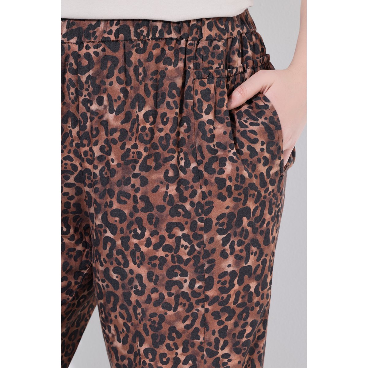 Pantalon Rose, motif léopard marron cognac, ULLA POPKEN