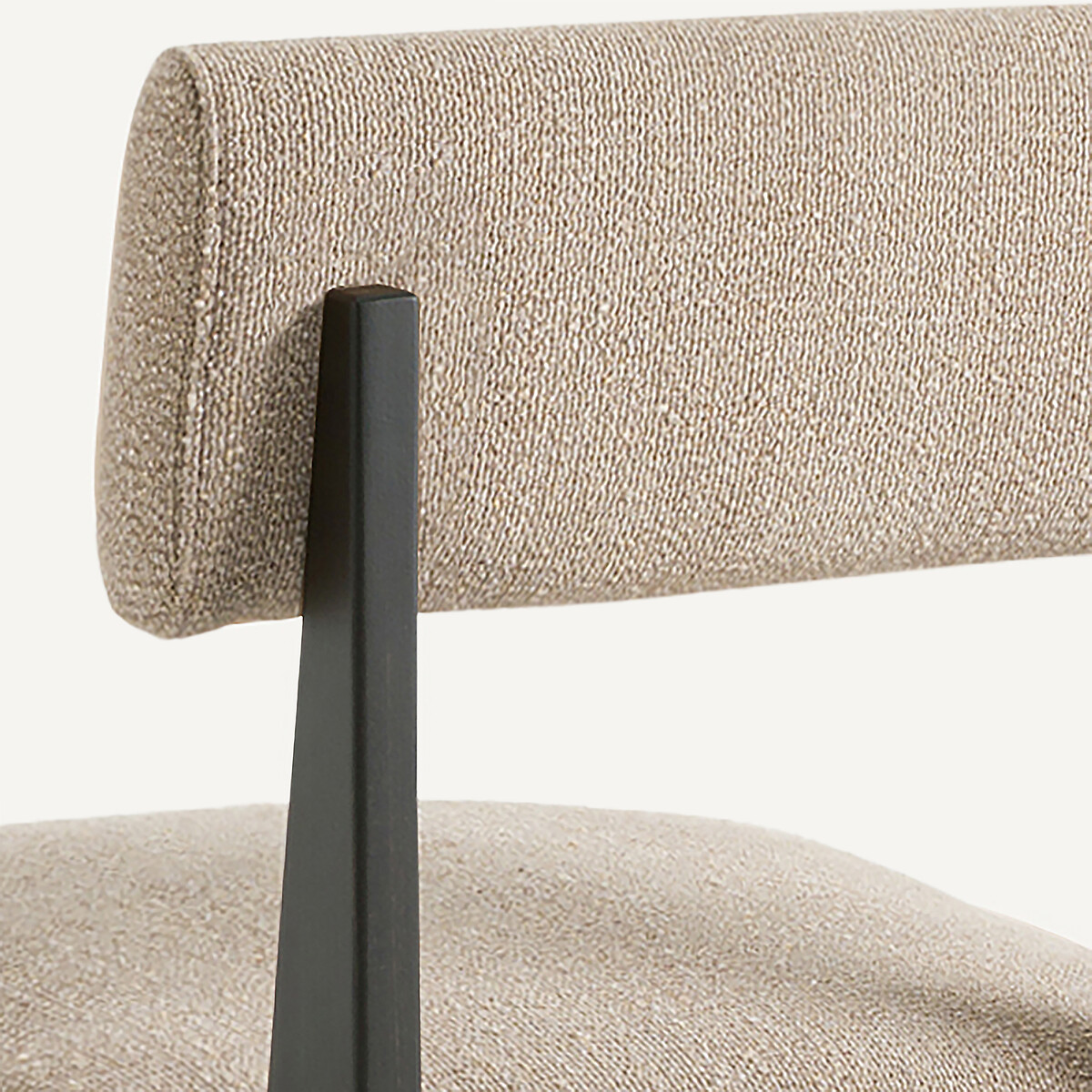 Chaise en hêtre et tissu texturé, IZAG moka, AM.PM