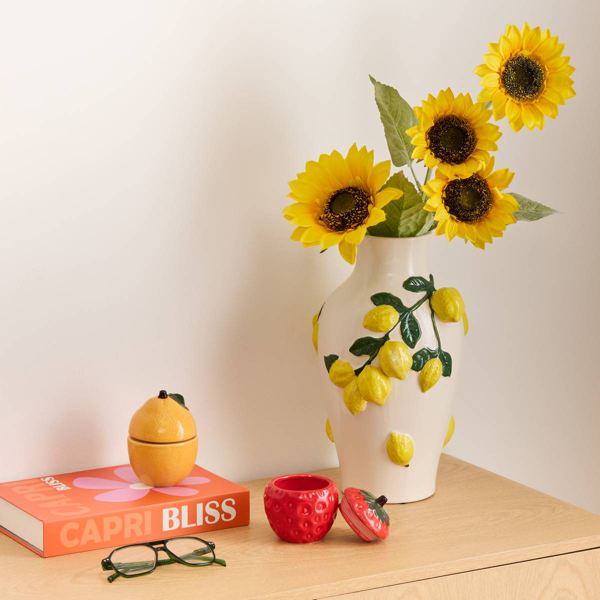 Vase motif citrons en relief en dolomite FRUITY multicolore, ATMOSPHERA