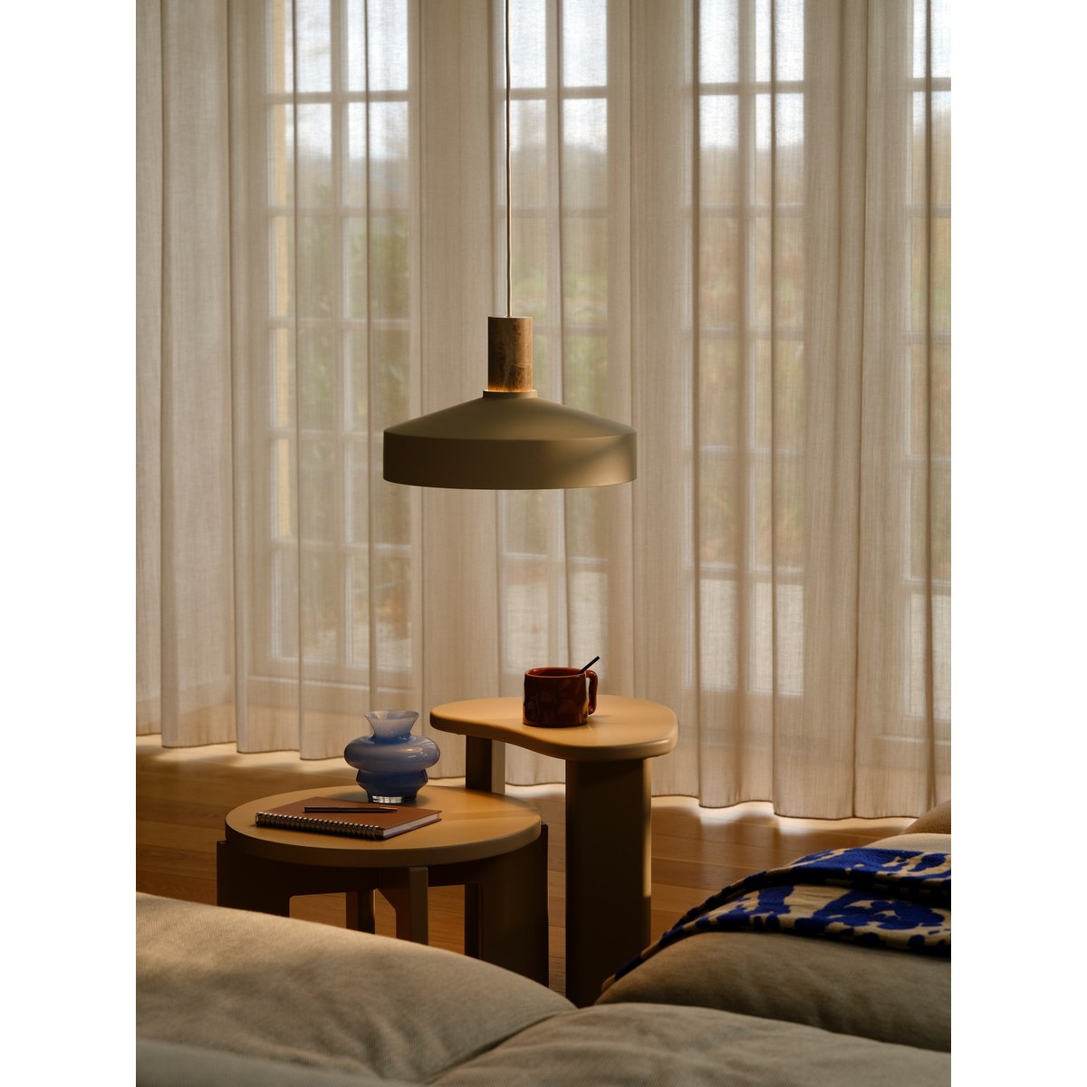 Suspension moderne et minimaliste en métal et marbre, ELVAS beige, NORDLUX