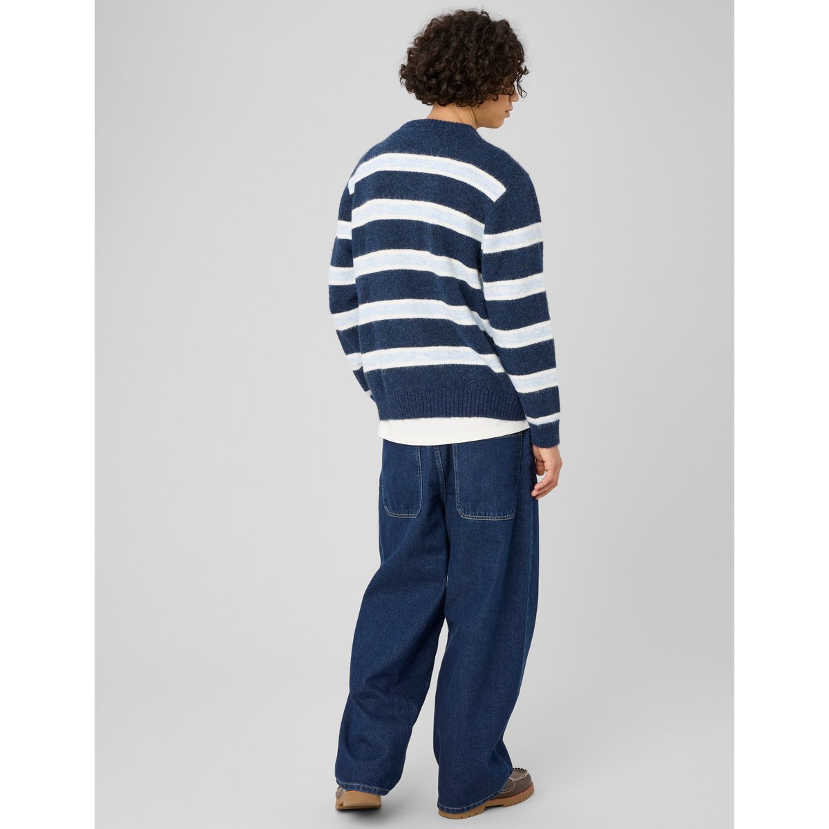 Pull rayé col rond bleu foncé, BZB