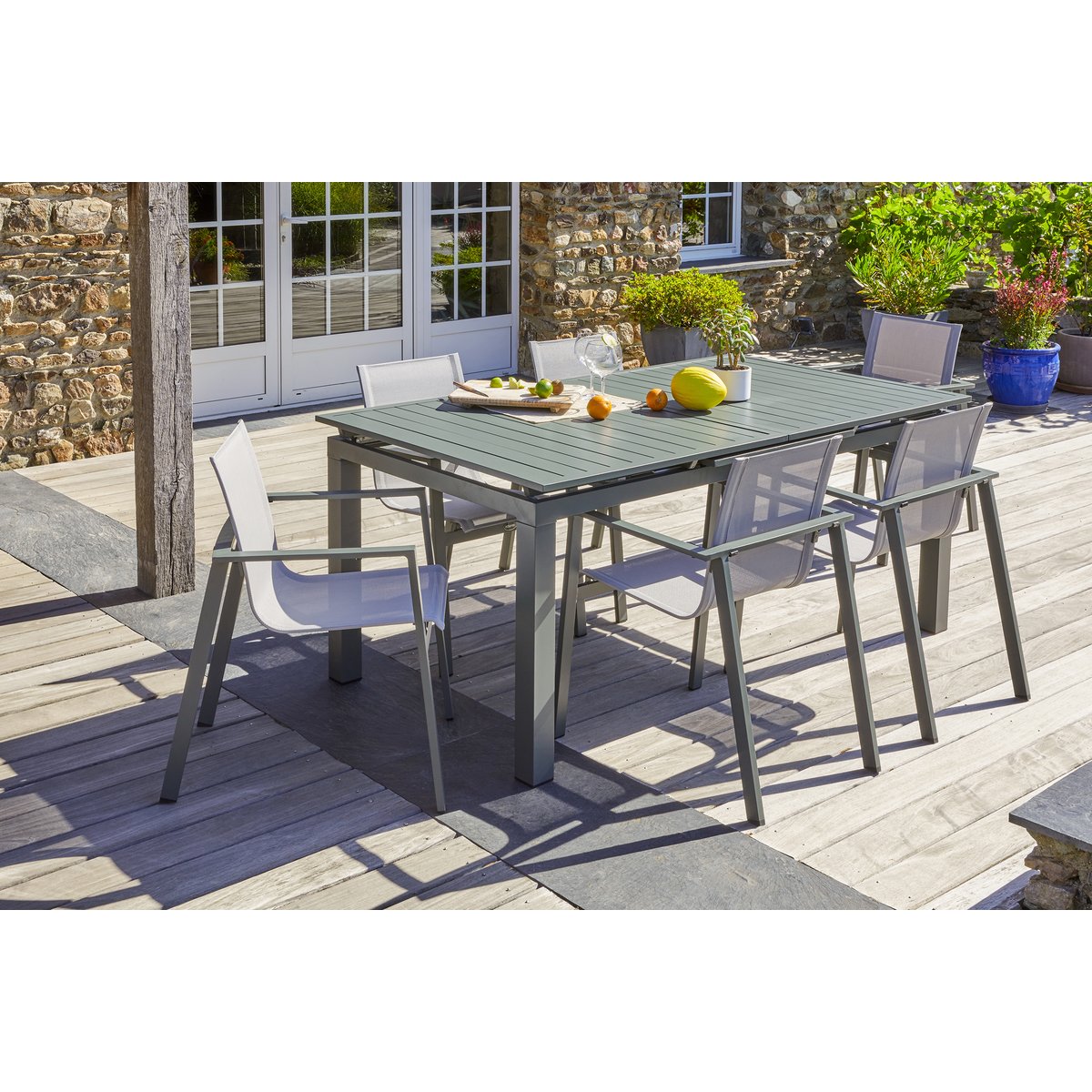Ensemble repas de jardin 6 places en aluminium MIAMI kaki, DCB GARDEN