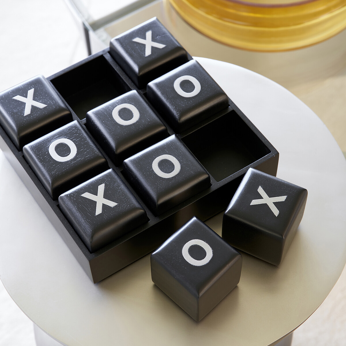Jeu tic tac toe en manguier teinté, Morpha noir, AM.PM
