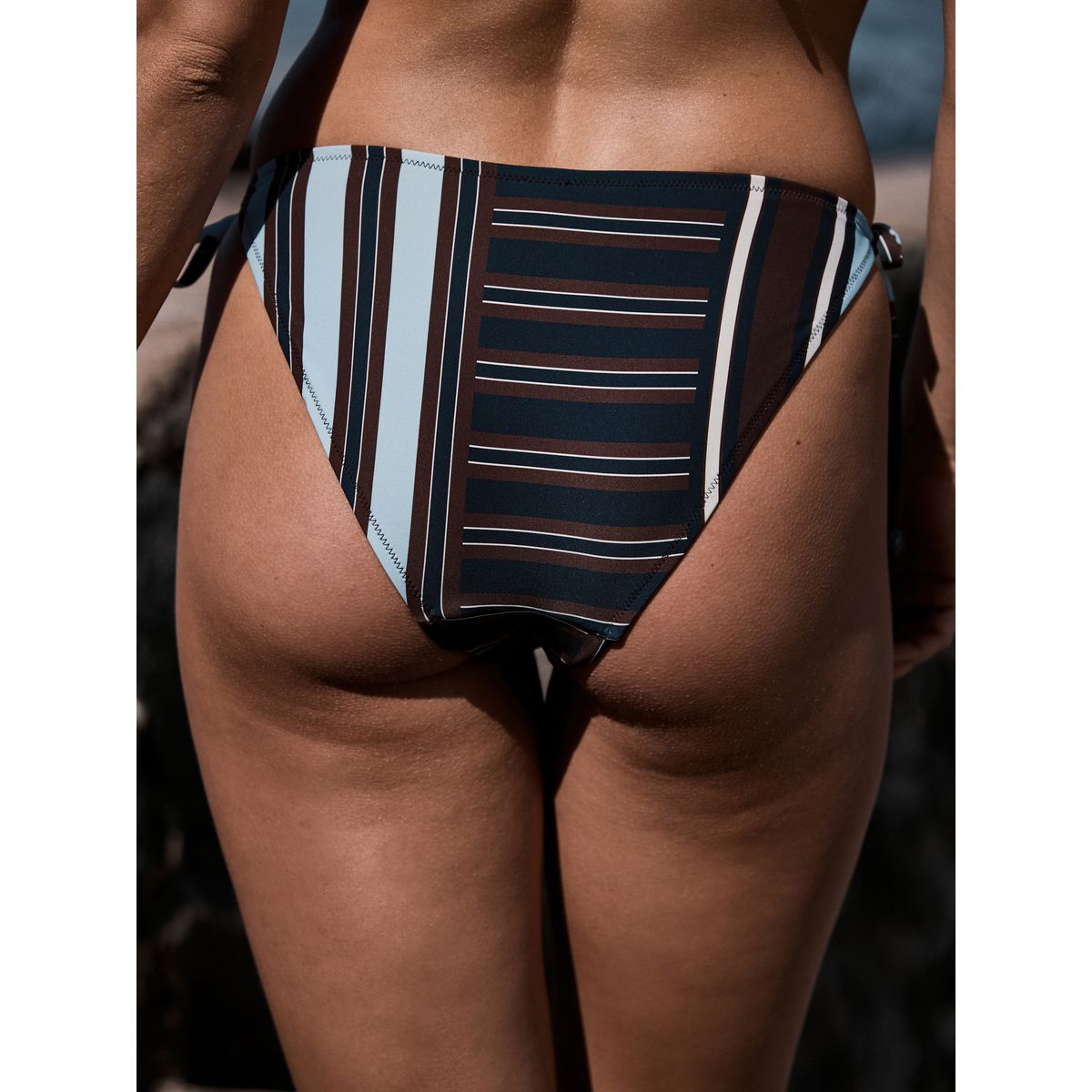 Bas de bikini noué sur les côtés rayures bleues/marron, NEXT