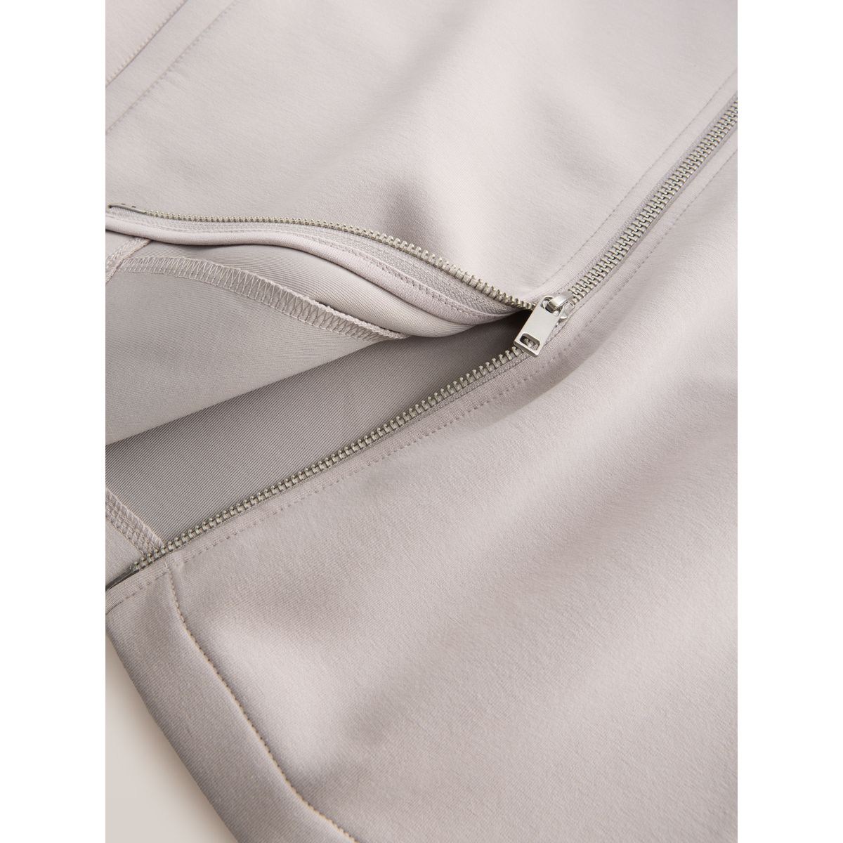 Veste-chemise zippée en néoprène doux gris glacé, NEXT