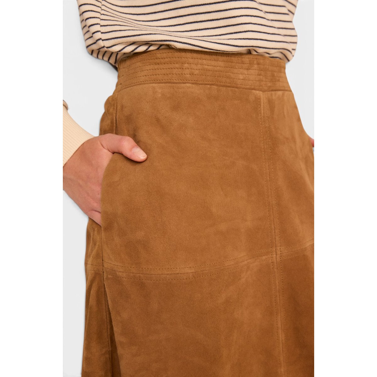 Jupe trapèze en suède VALERIA camel fonce, Maison 123
