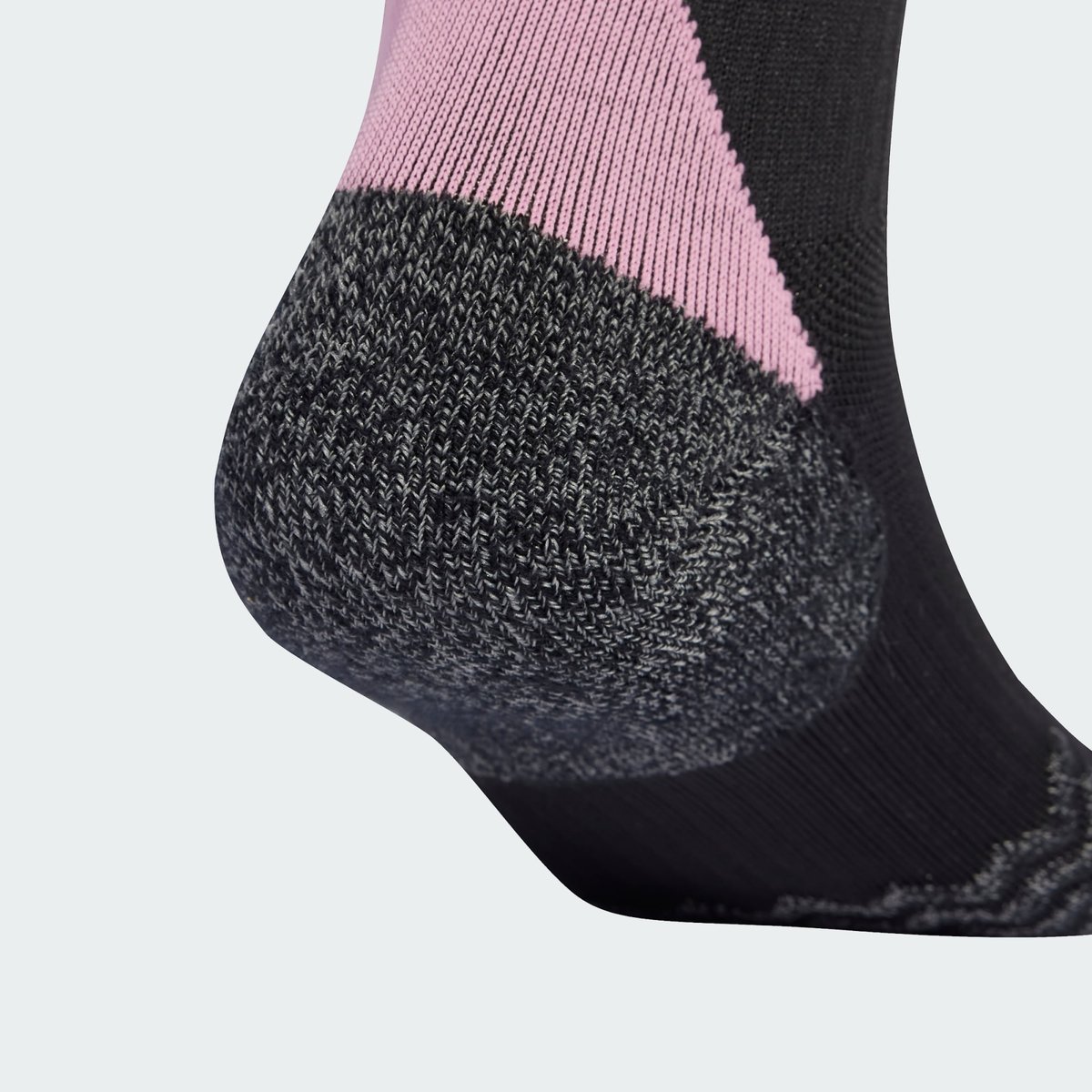 Chaussettes Domicile Juventus 25/26 Chaussettes Domicile Juventus 25/26 black / bliss pink, adidas Performance
