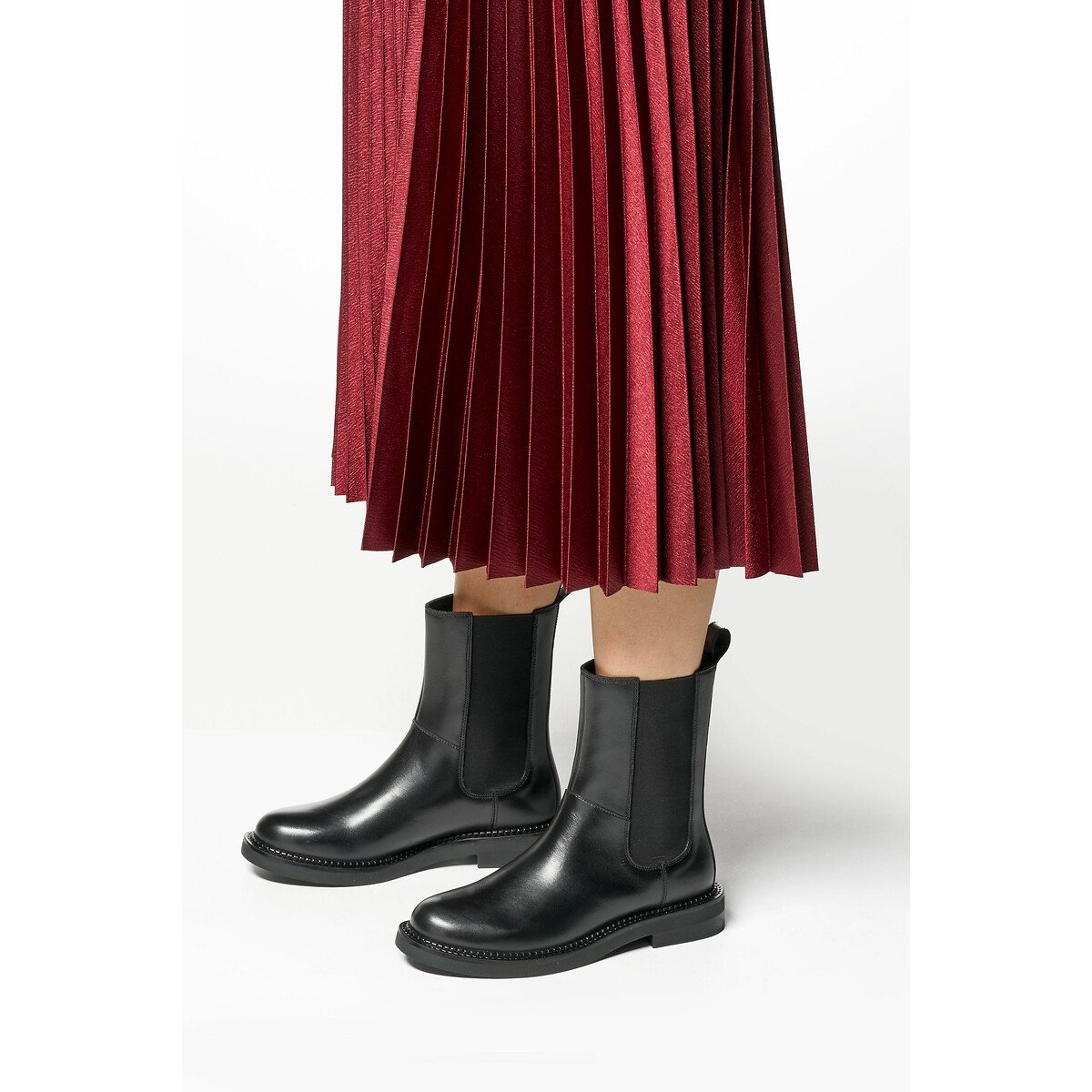 Serilda Mid-Calf Chelsea Boots in Leather black, GEOX