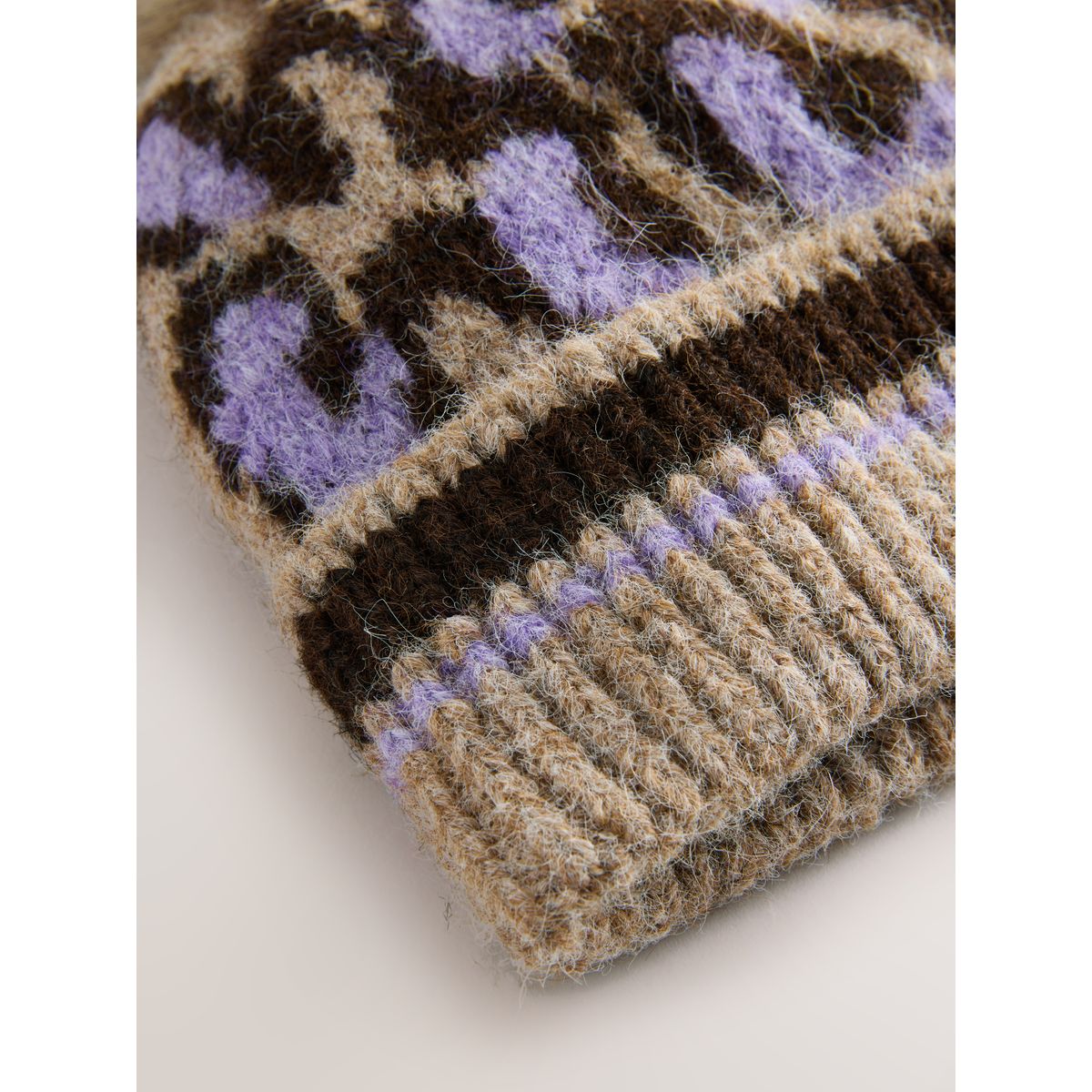Bonnet en tricot et pompons lilas animal, NEXT