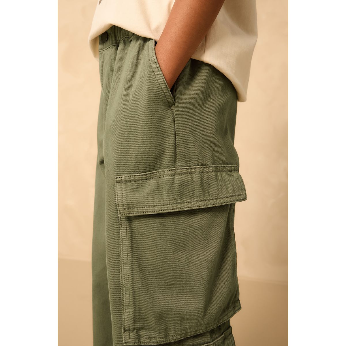 Pantalon cargo en coton sergé tissé vert kaki, NEXT