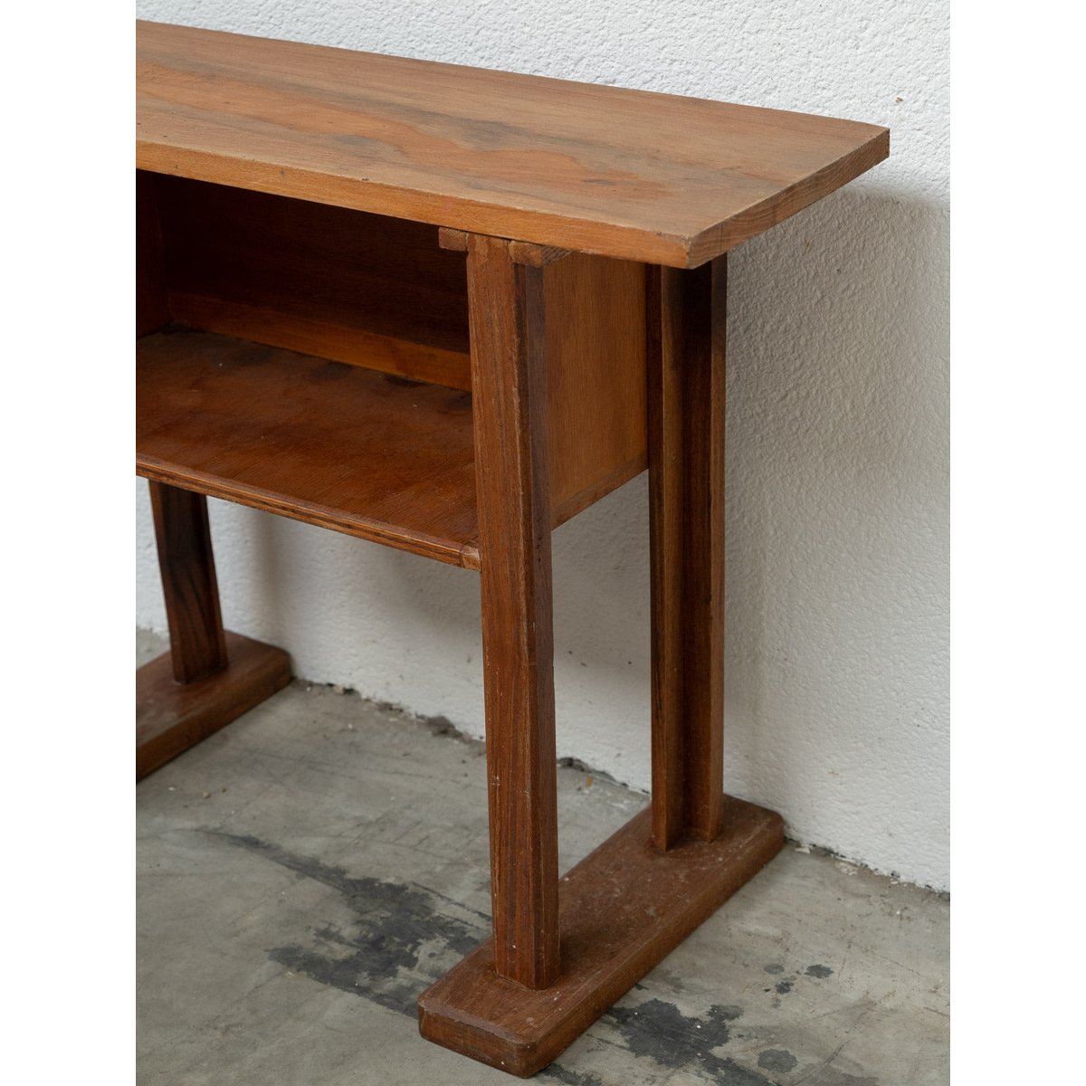 Petit établi en bois Fernand N°477 - Bon état bois foncé, DEBONGOUT