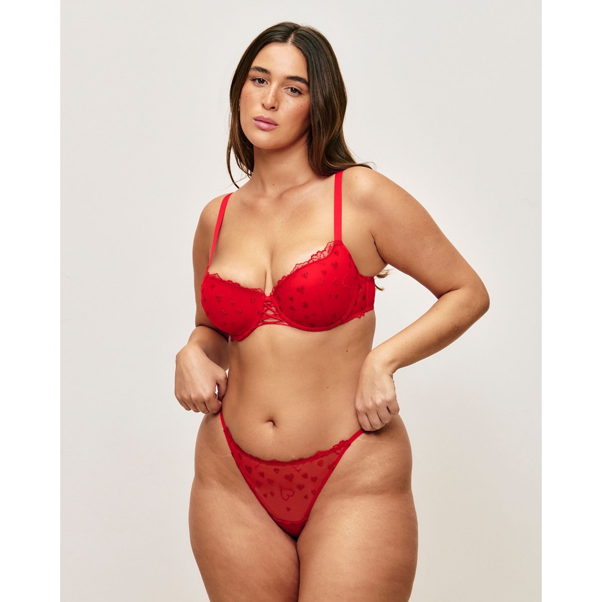 Soutien-gorge ampliforme en mesh broderies cœurs WITHLOVIZ rouge, UNDIZ