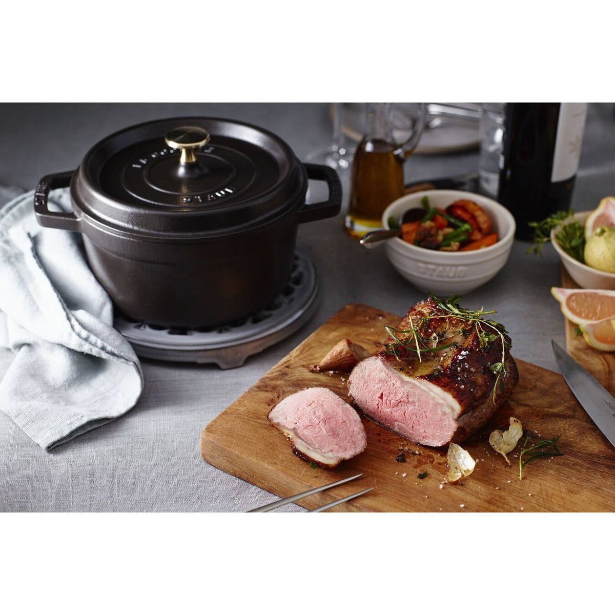 Cocotte en Fonte, Ronde noir mat, STAUB