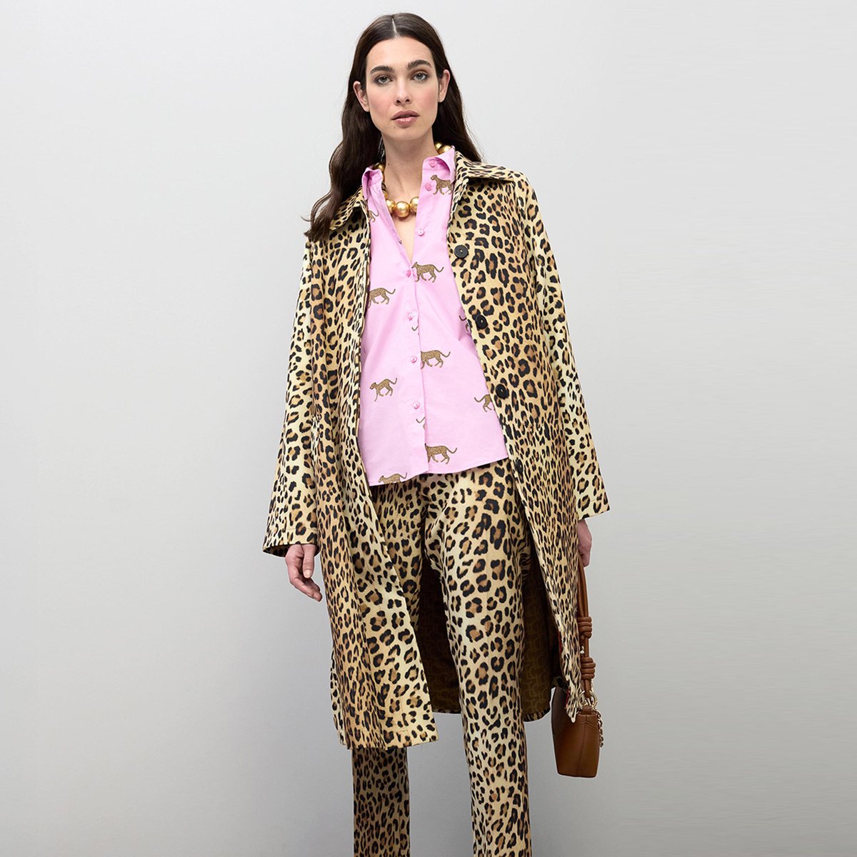 Pantalon droit imprimé léopard en satin léopard, LOLA CASADEMUNT