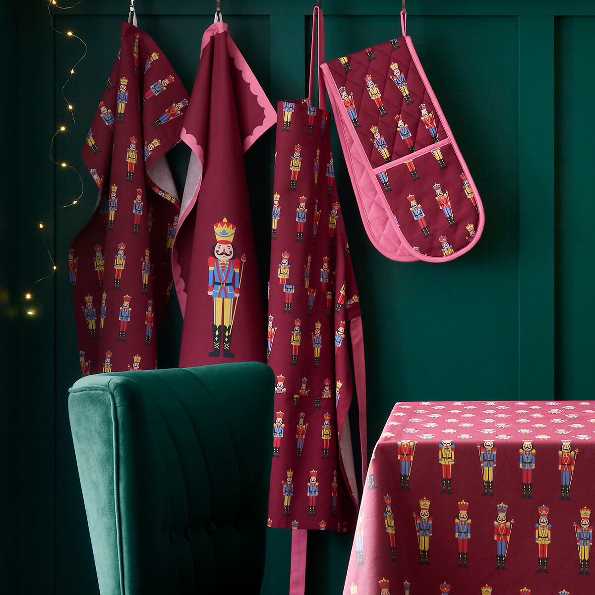 Christmas Nutcracker Cotton Kitchen Oven Glove plum, CATHERINE LANSFIELD