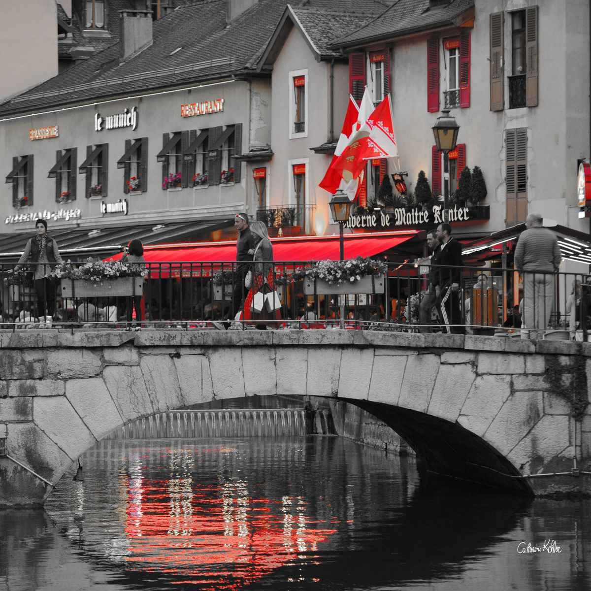 Tableau Mural Le Pont Perrière Annecy CONTEMPORAIN URBAIN tableau en verre, CEANOTHE