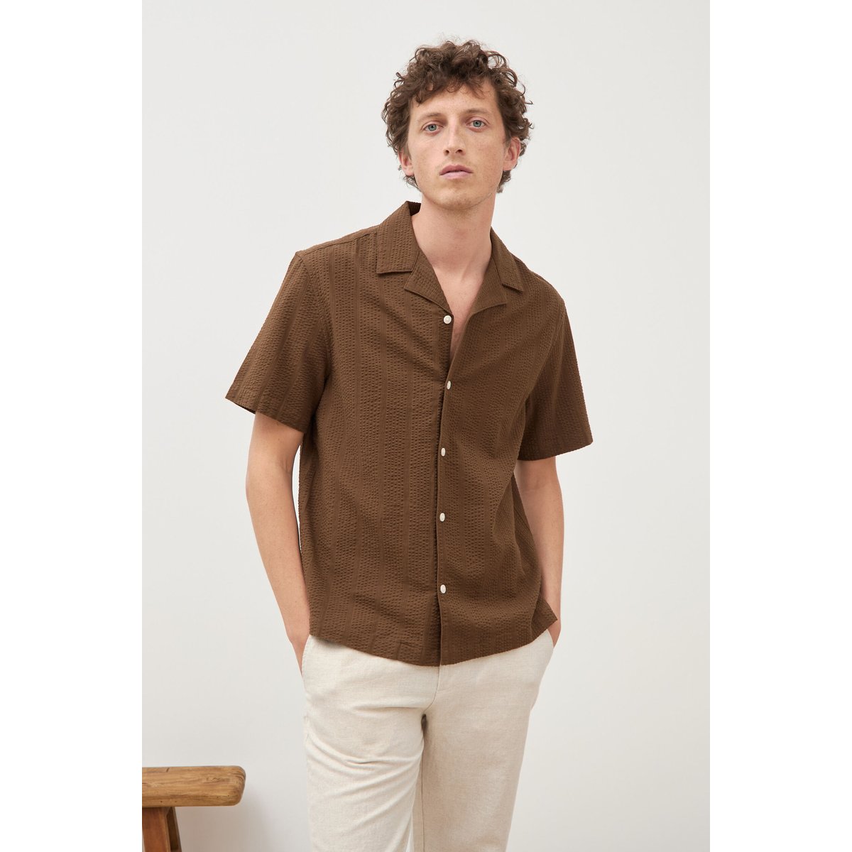 Chemise manches courtes col tailleur taupe, BONOBO