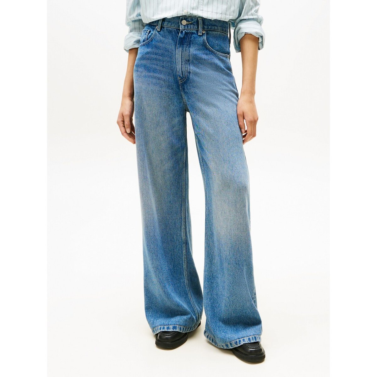 Breite, hochgeschnittene Jeans aus Lyocell-Denim 90010543, TOMMY HILFIGER