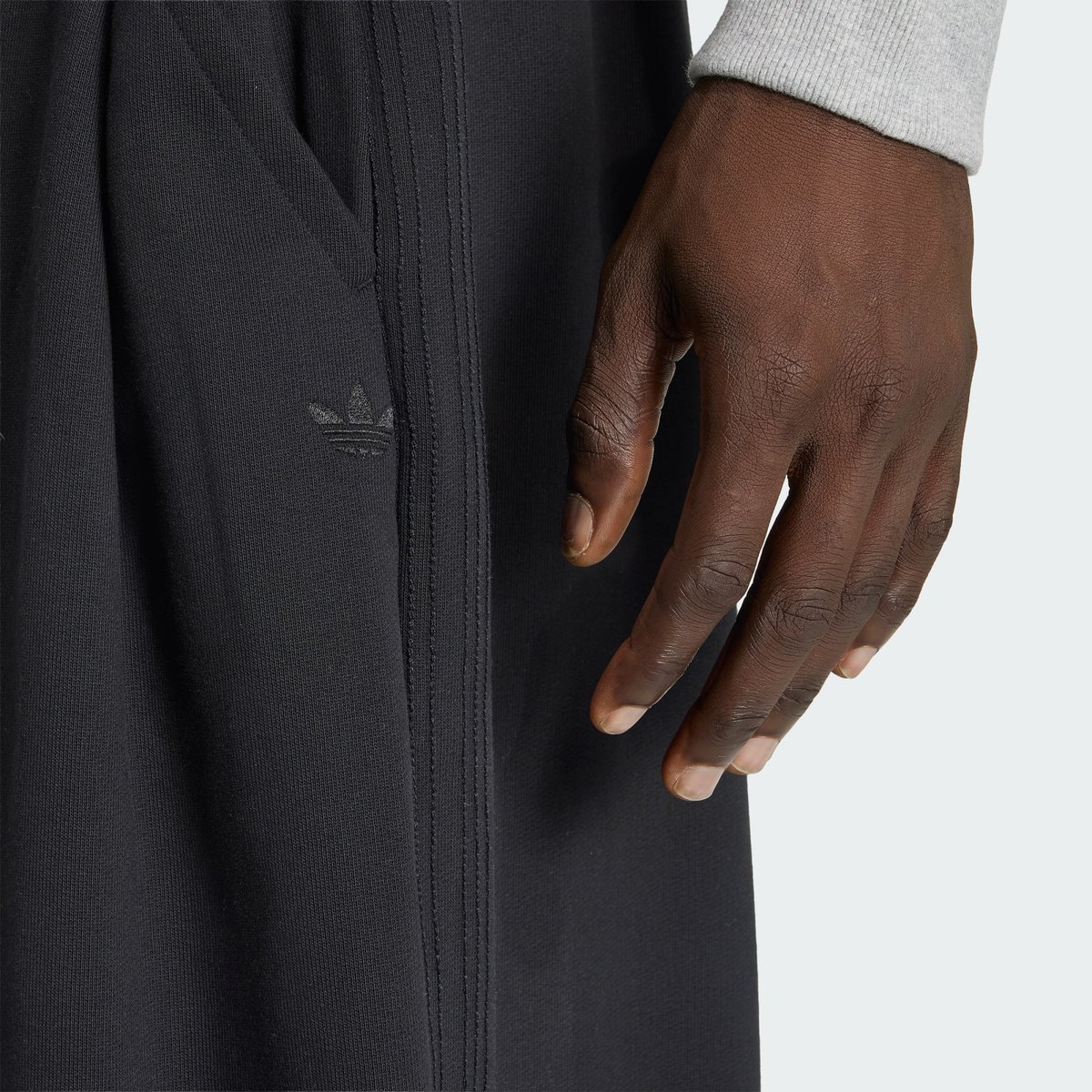 Pantalon Jambes Droites Large Premium Essentials Pantalon Jambes Droites Large Premium Essentials black, adidas Originals