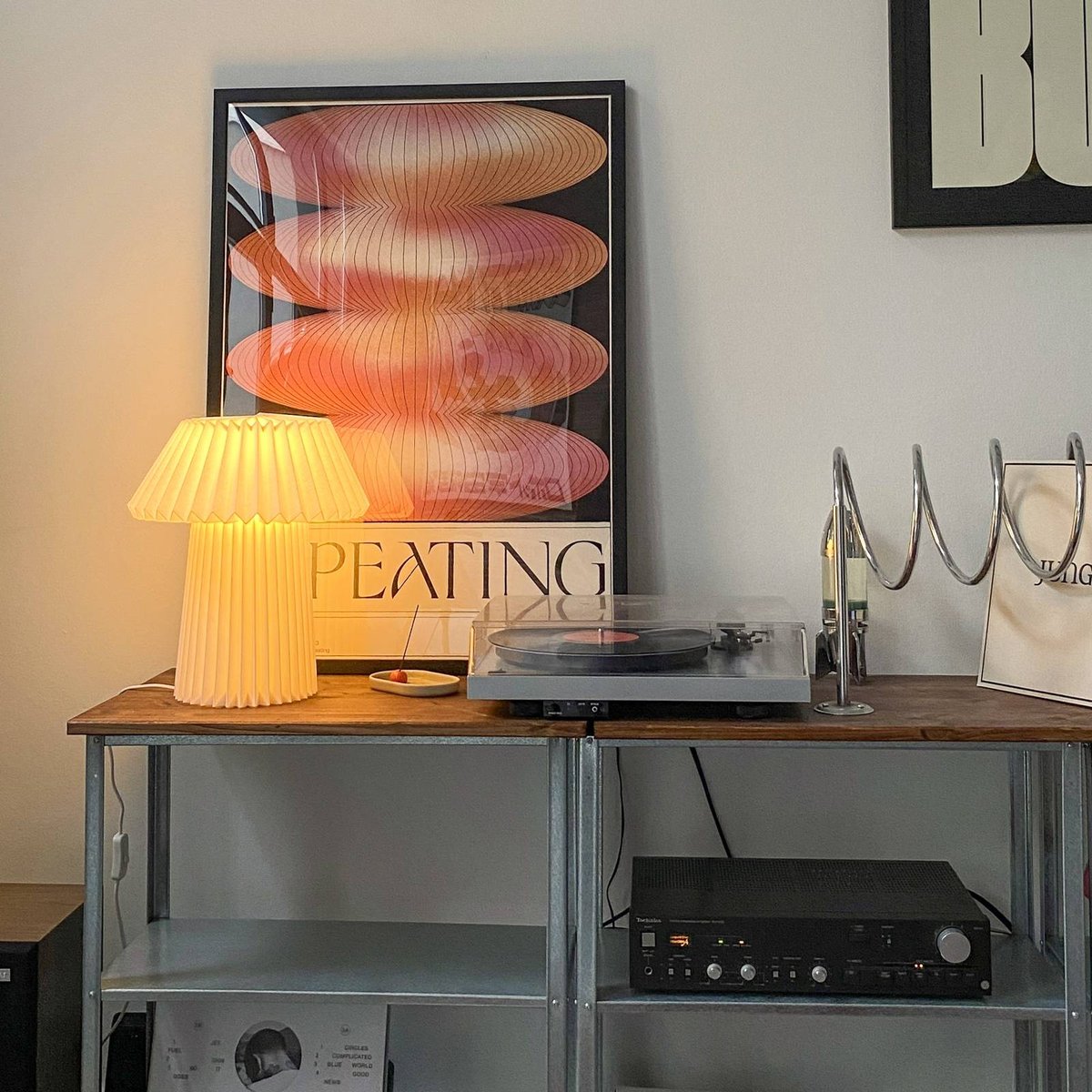 Lampe à poser en papier, Magali blanc, LINDBY