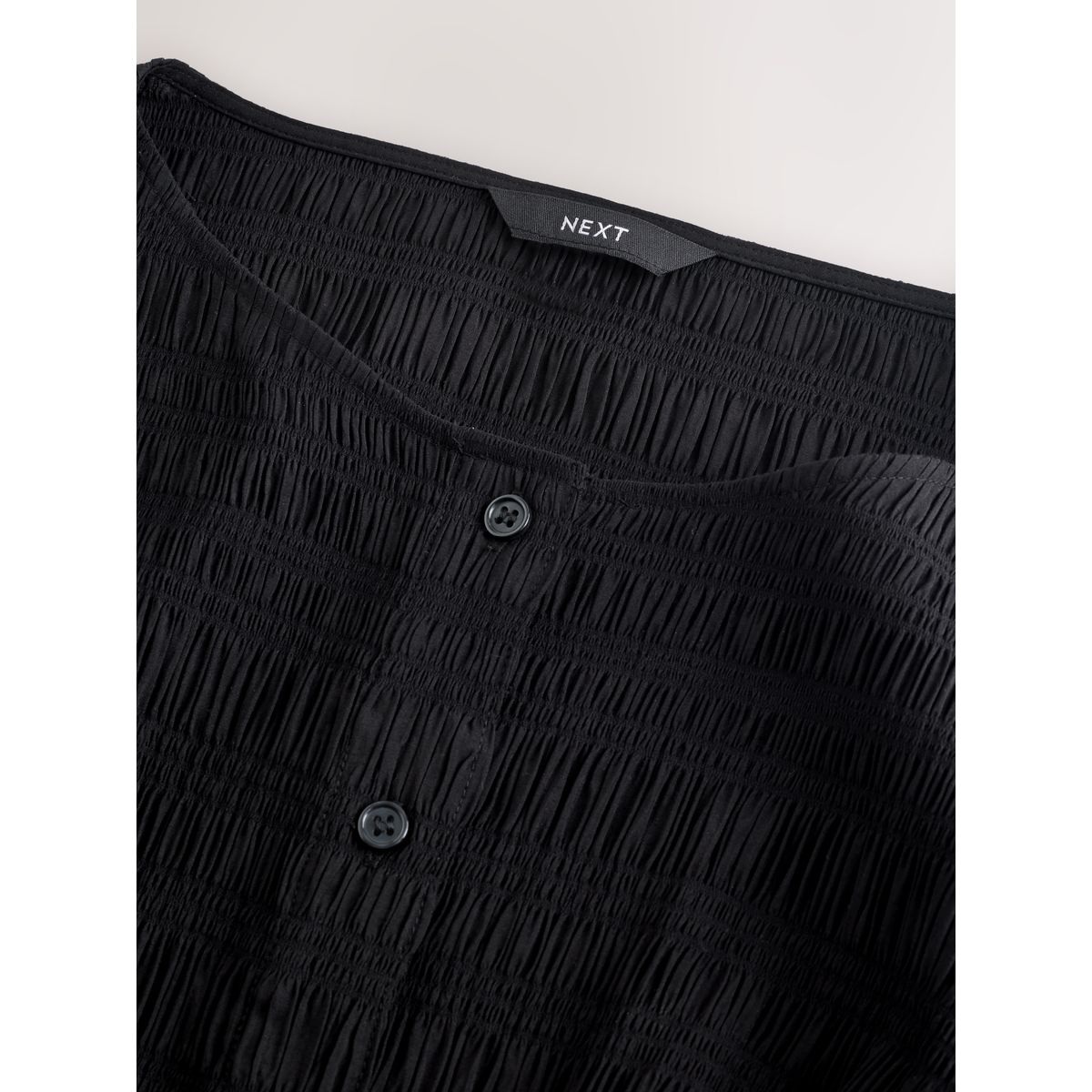 Chemisier boutonné avec col bateau noir, NEXT