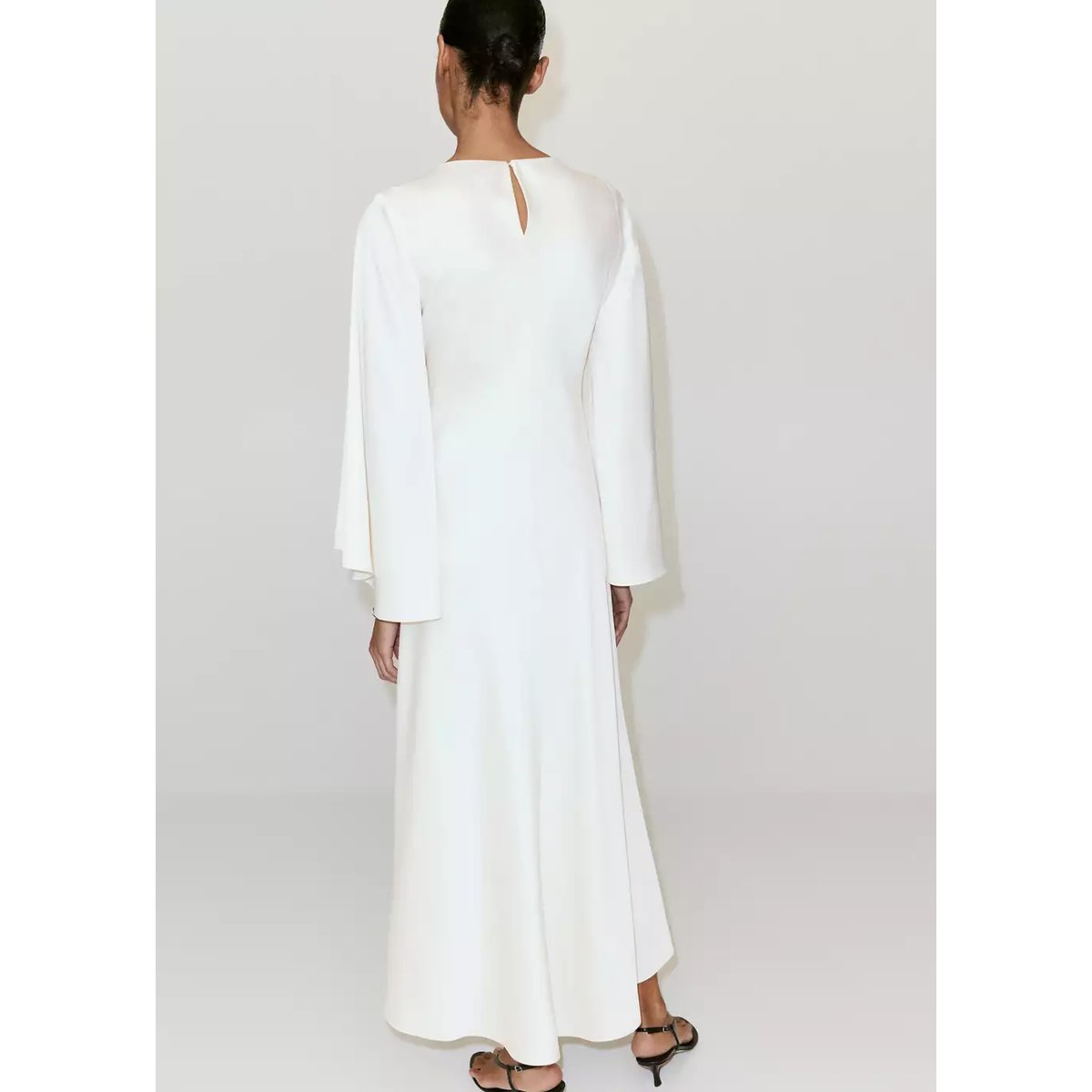 Robe satinée froncée écru, MANGO