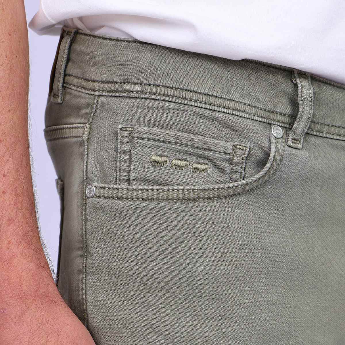 Bermuda joggjean kaki, MISE AU GREEN