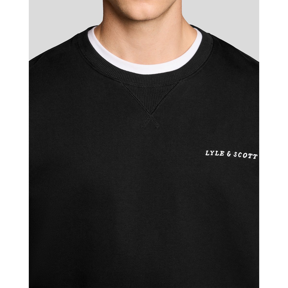 Sweat-shirt épais script noir jais, LYLE & SCOTT