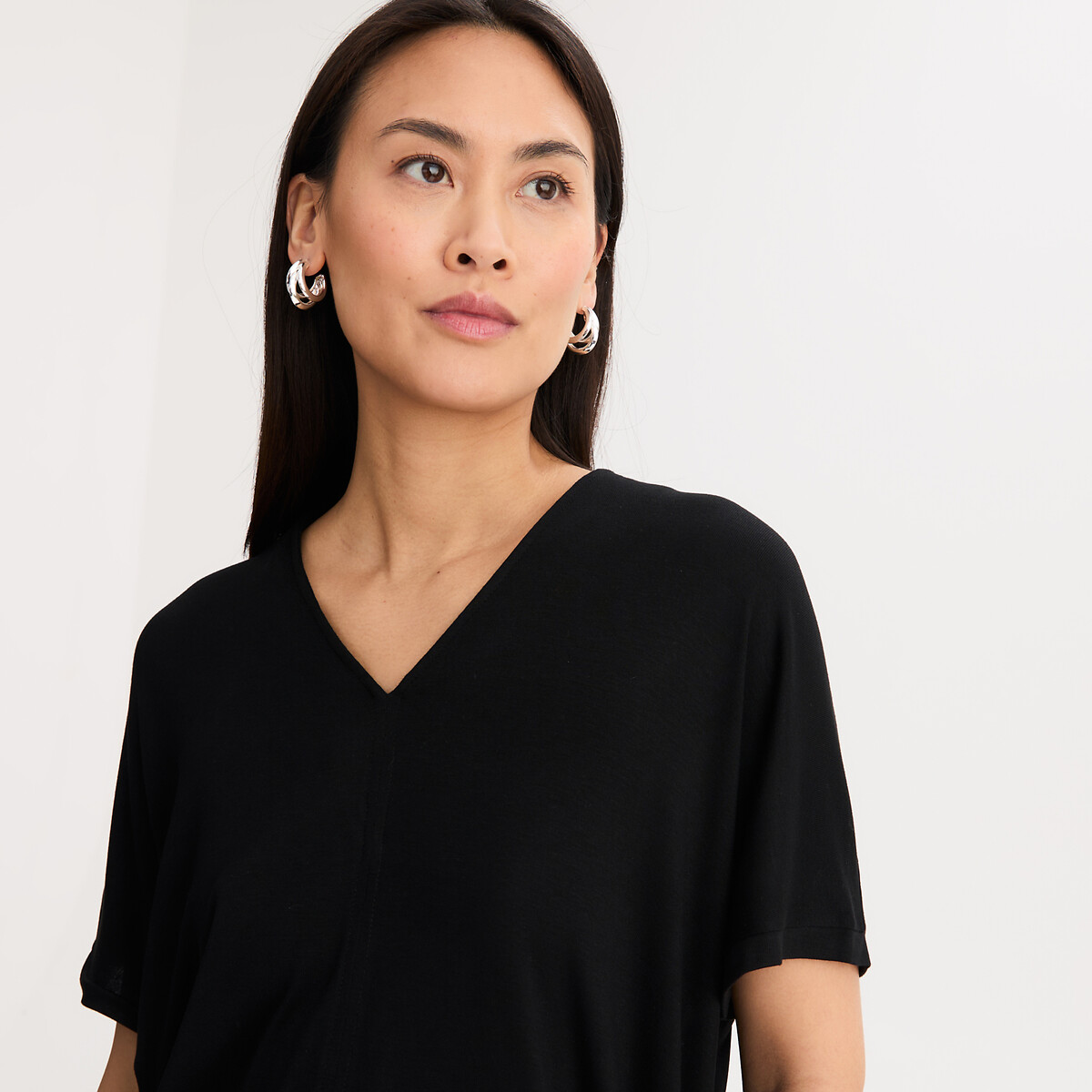 Jersey Short Sleeve V-Neck T-Shirt black, ANNE WEYBURN