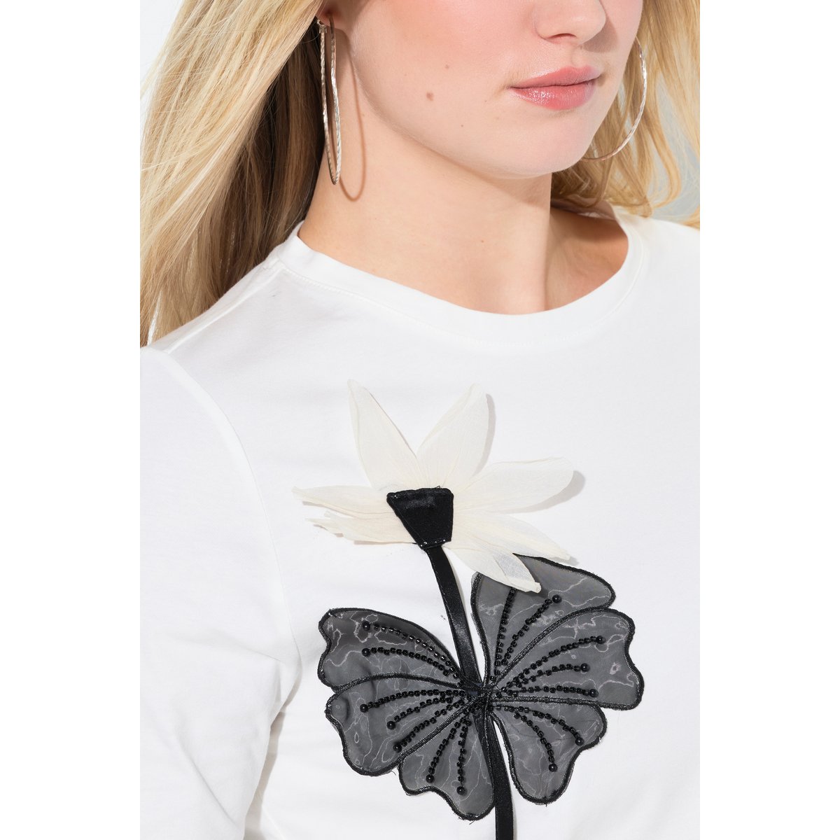 T-shirt avec fleur, coupe Classic Fit blanc cassé, ULLA POPKEN