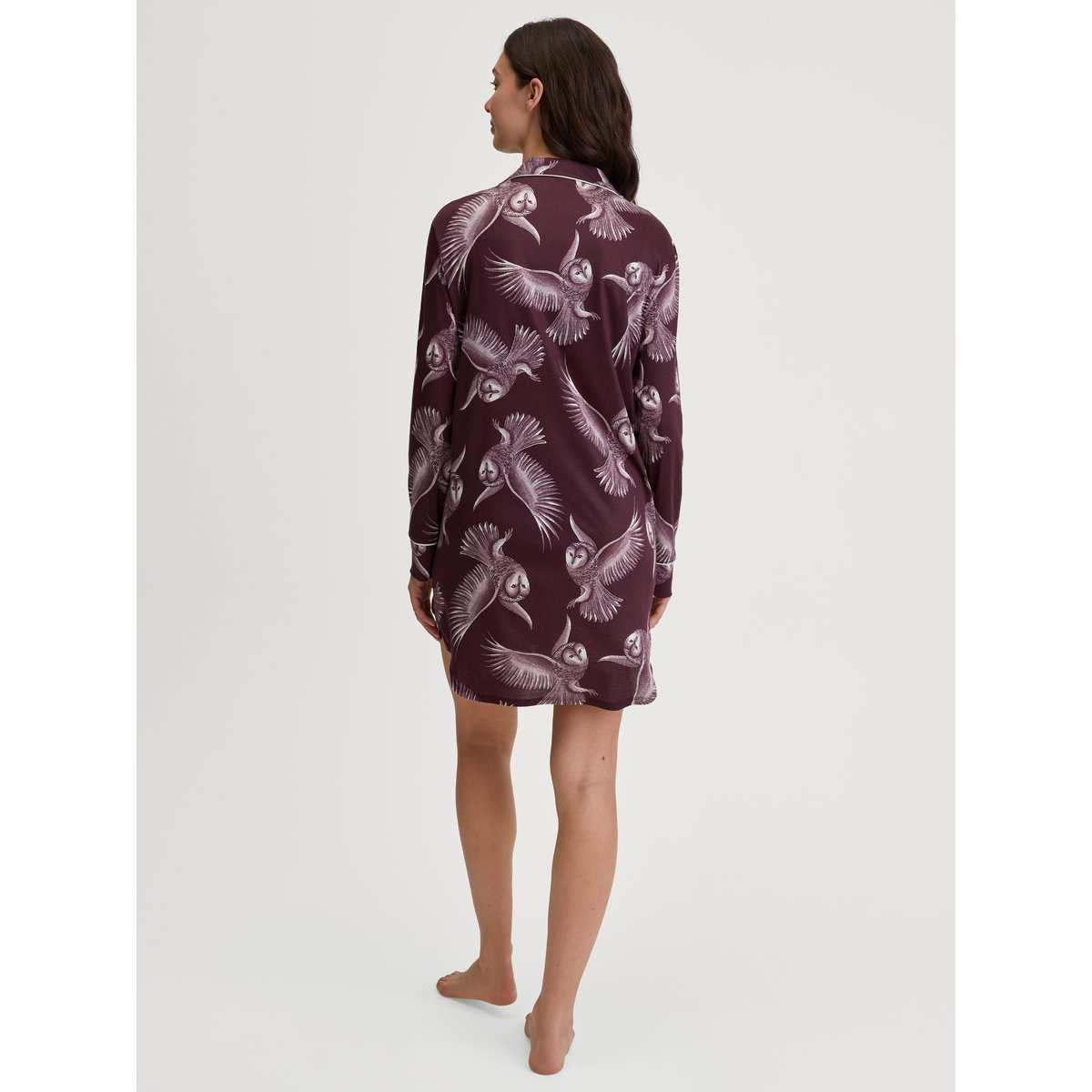 Chemise de nuit à manches longues en modal TENCEL™ et soie manches longues Modal MOONLIGHT DREAMS cerise noire, CALIDA