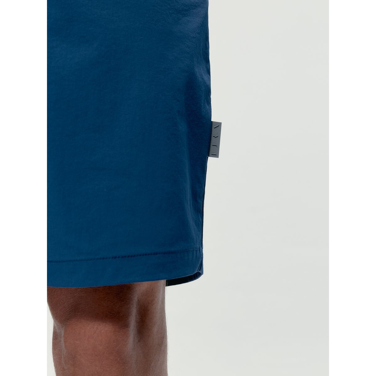 Short Recovery Performance GADIR bleu océan, BORN