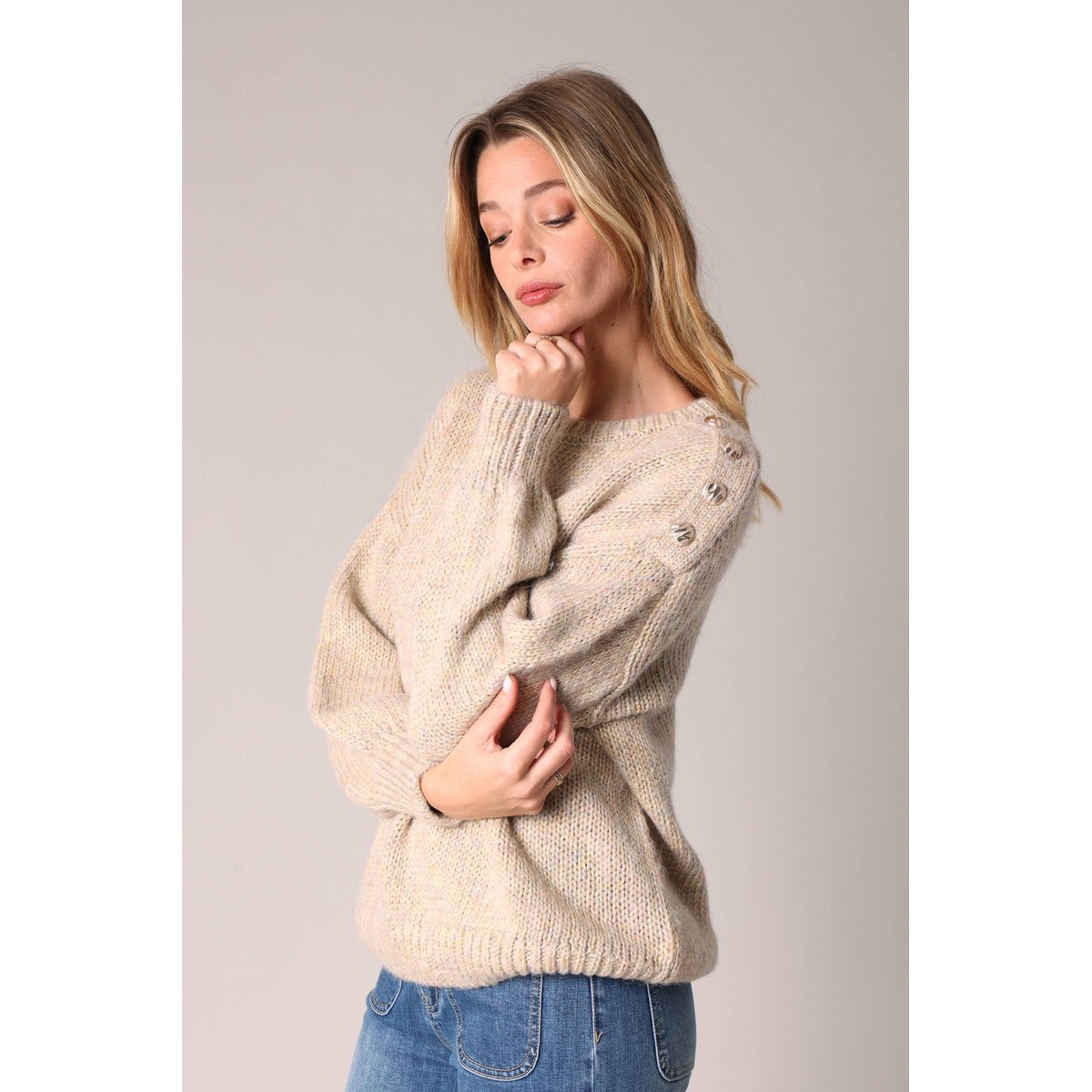 Pull en tricot avec boutons décoratifs MANI beige, DEELUXE