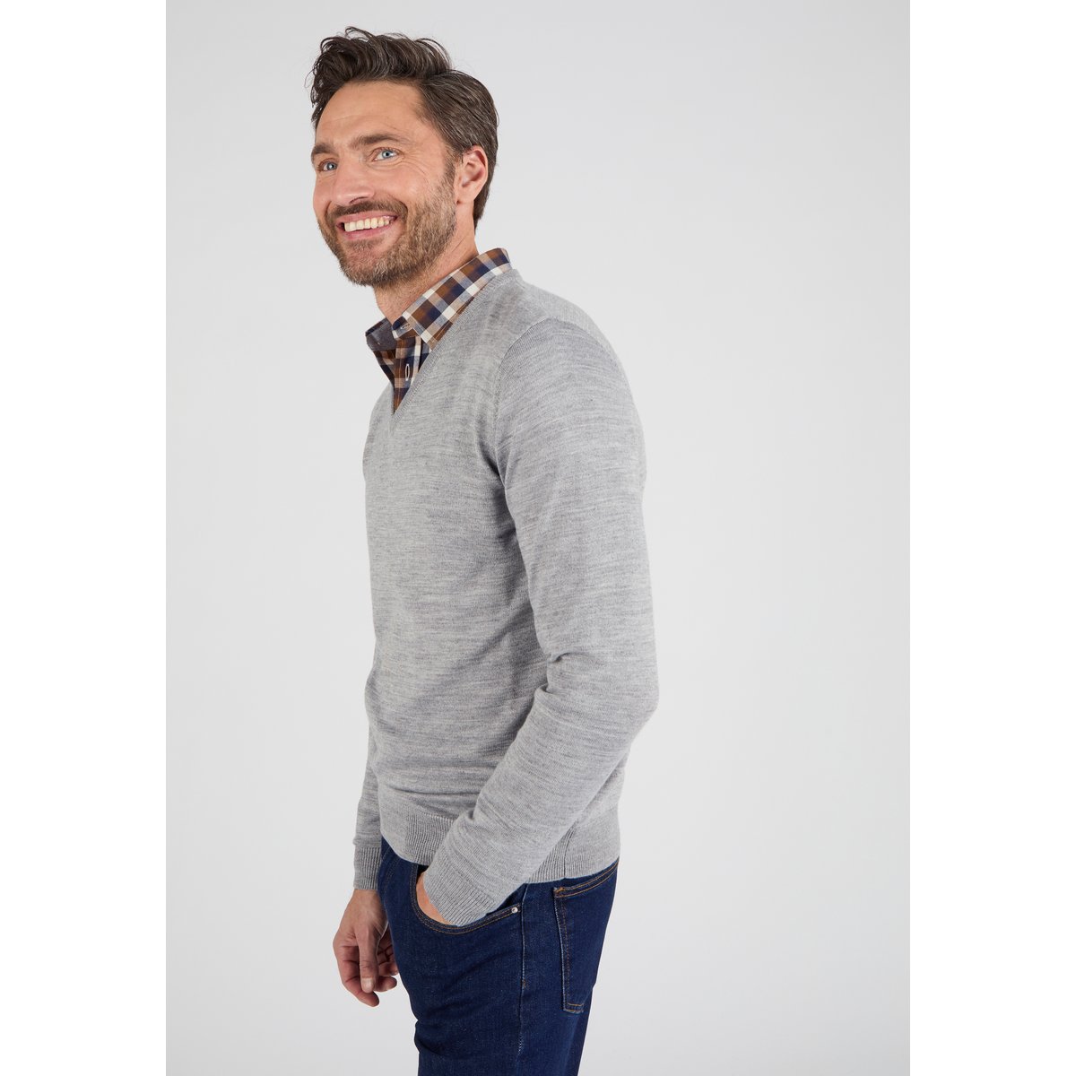 Pull classique encolure V avec laine gris chiné, DAMART
