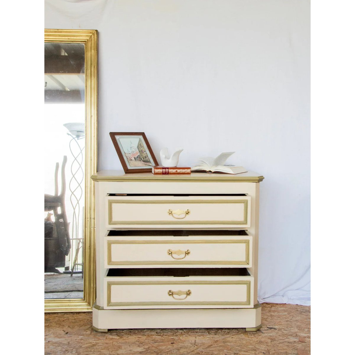 Commode en bois Garance N°533 - Bon état crème, DEBONGOUT