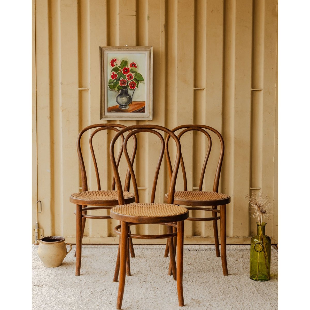 Lot de 3 chaises en bois et cannage Claude N°1628 - Bon état bois foncé, DEBONGOUT
