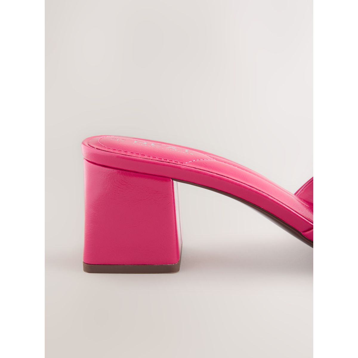 Mules à talon carré forever comfort® rose, NEXT