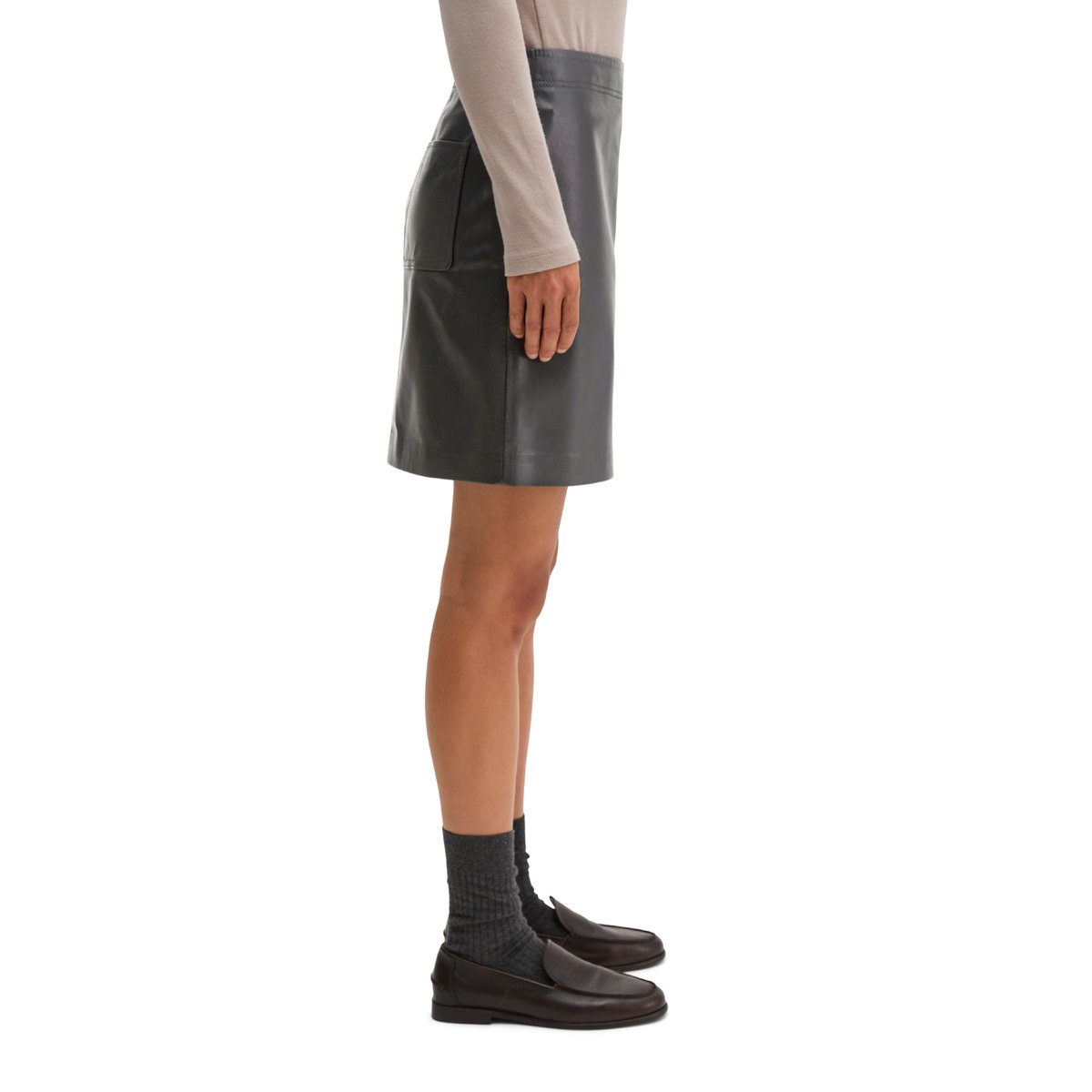 Mini-jupe en cuir évasée, style cache-cœur en cuir d'agneau nappa souple noir, MARC O'POLO