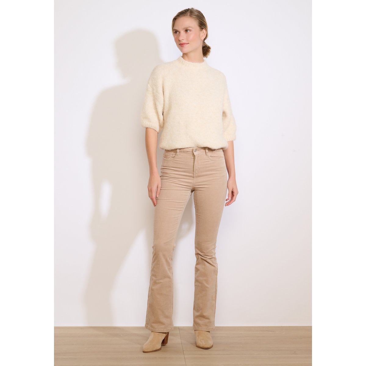 Pantalon bootcut en velours côtelé lt beige, LOLALIZA