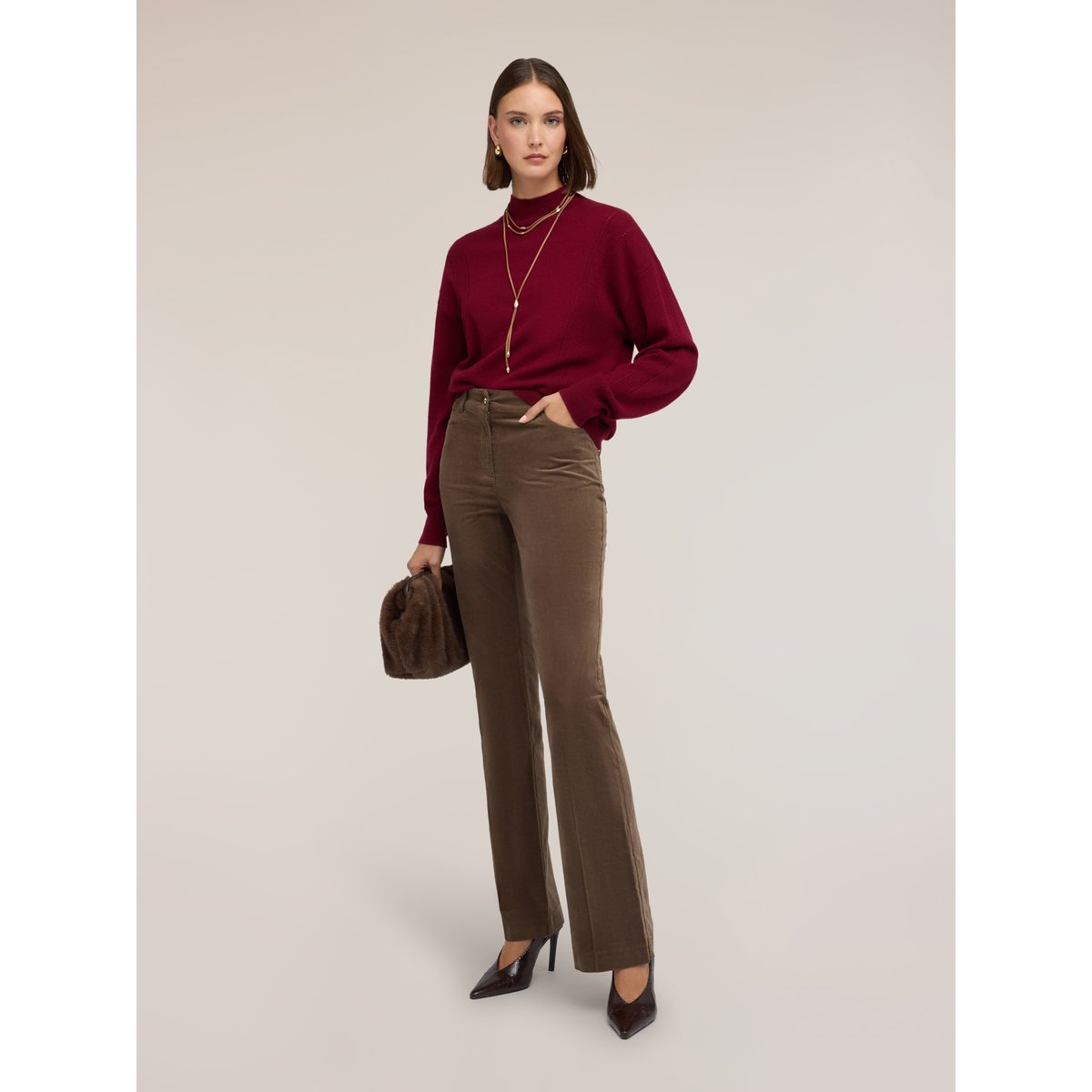 Col roulé avec détail ajouré burgundy, MOTIVI