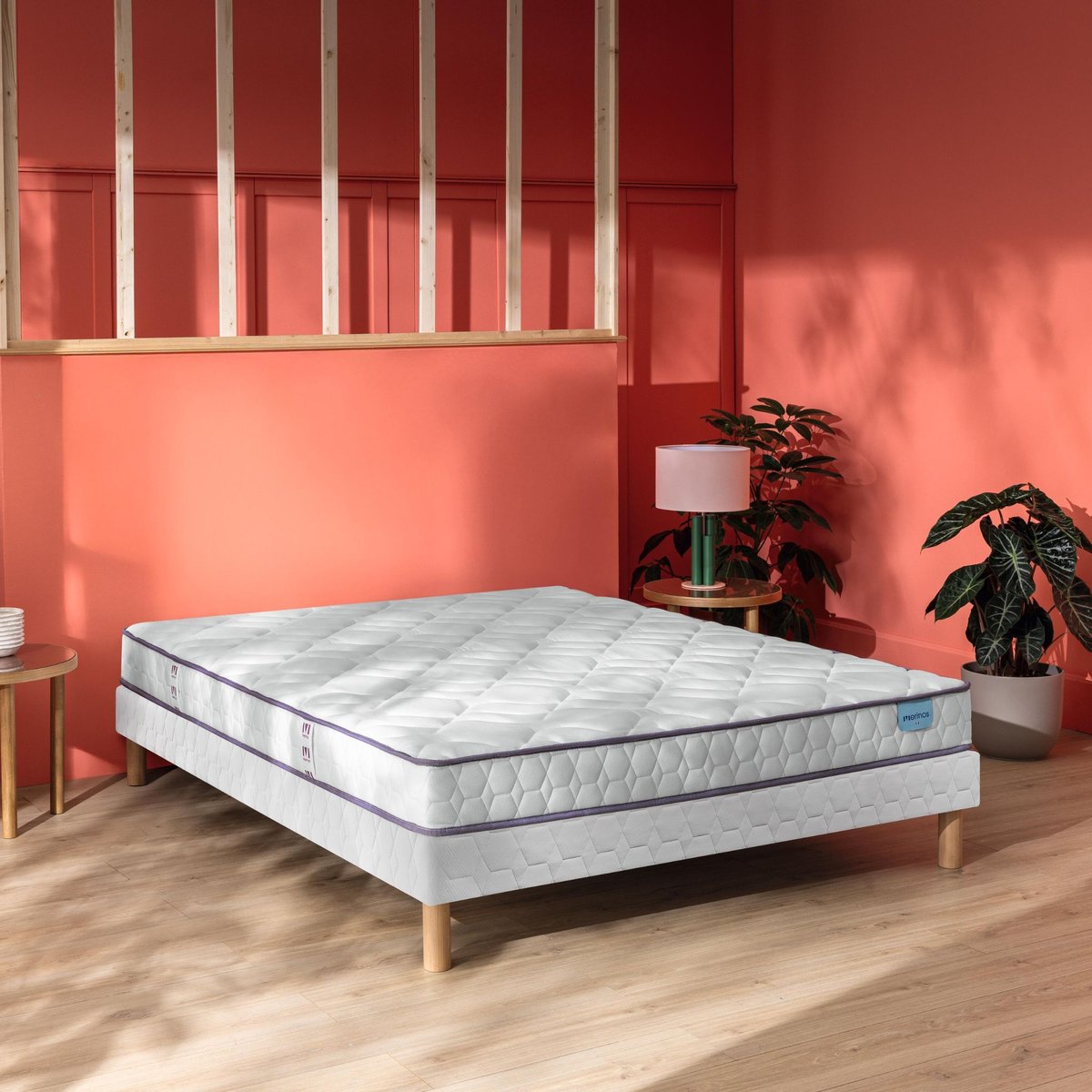 Ensemble matelas 100% latex HAPPY LIT, sommier TWIST et pieds blanc, MERINOS