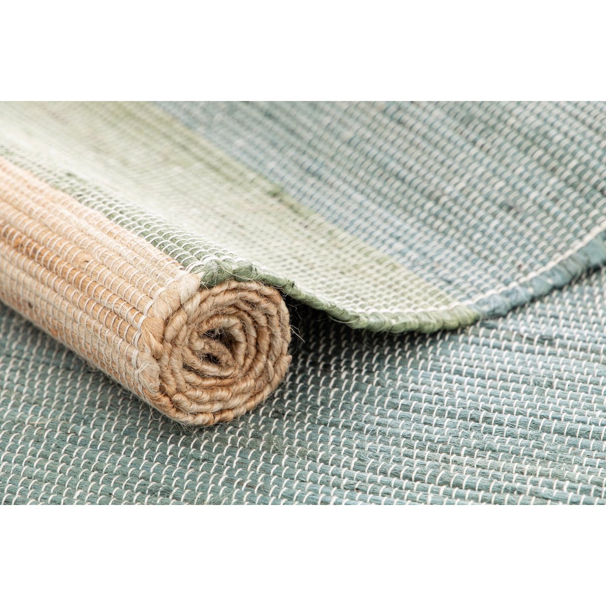 Tapis design en jute tissé main BANDOL bleu naturel, AFK LIVING