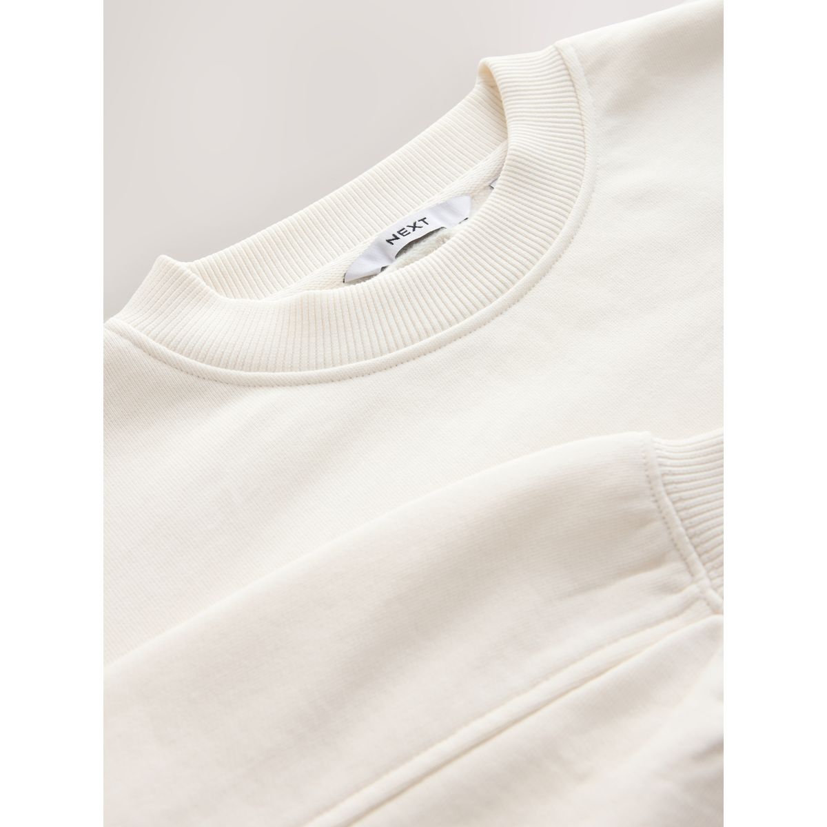 Sweatshirt de cou d'équipage écru, NEXT