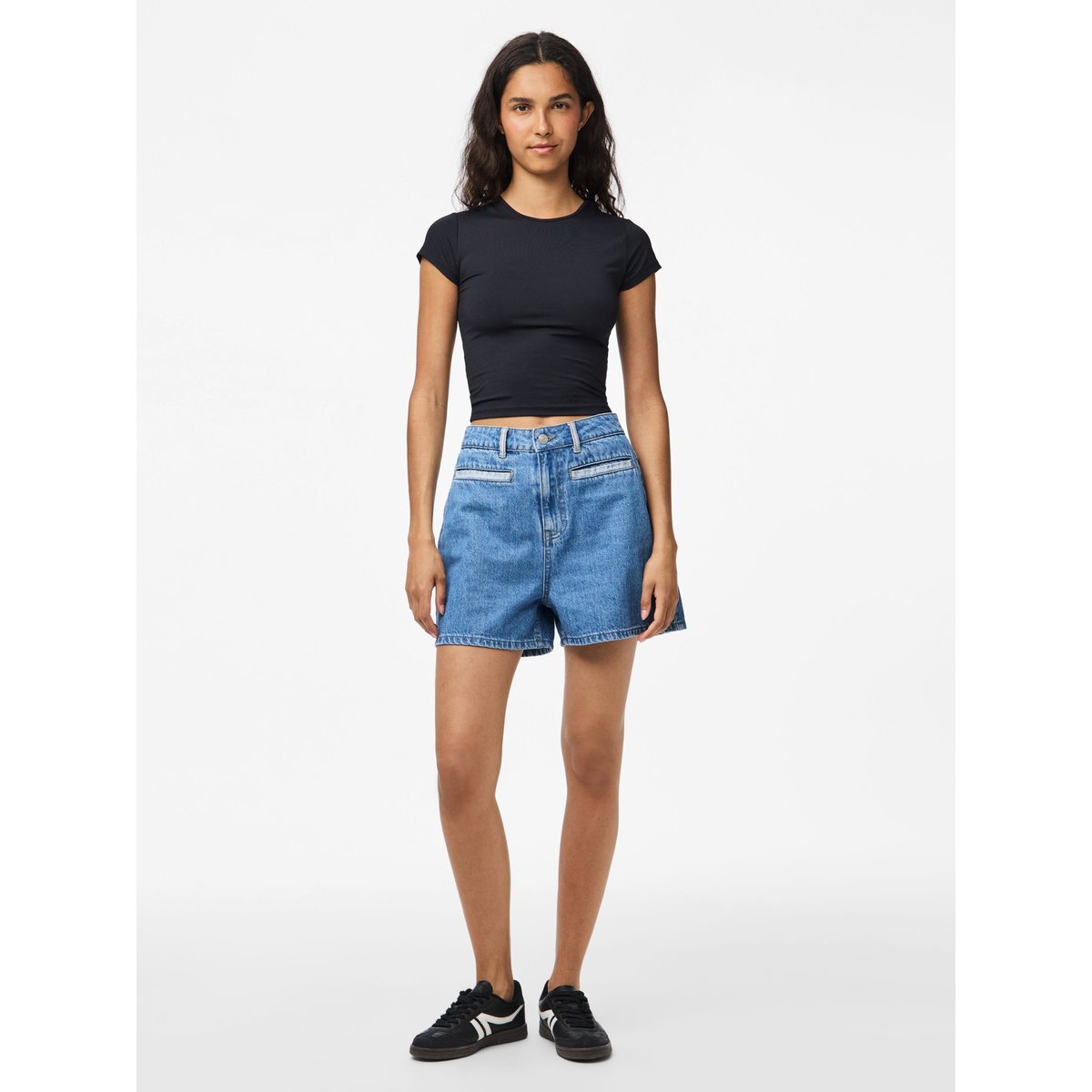 Shorts En Jean medium blue denim, PIECES
