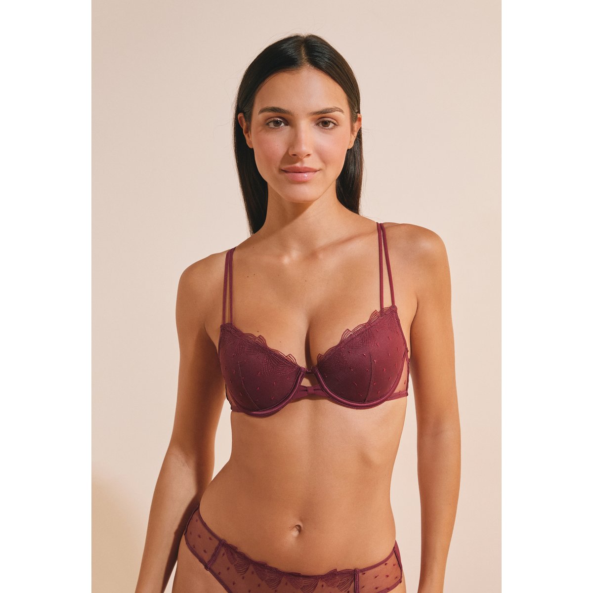 Soutien-gorge N.4 - Le coques fines en broderie DEMOISELLE grenadine, ETAM