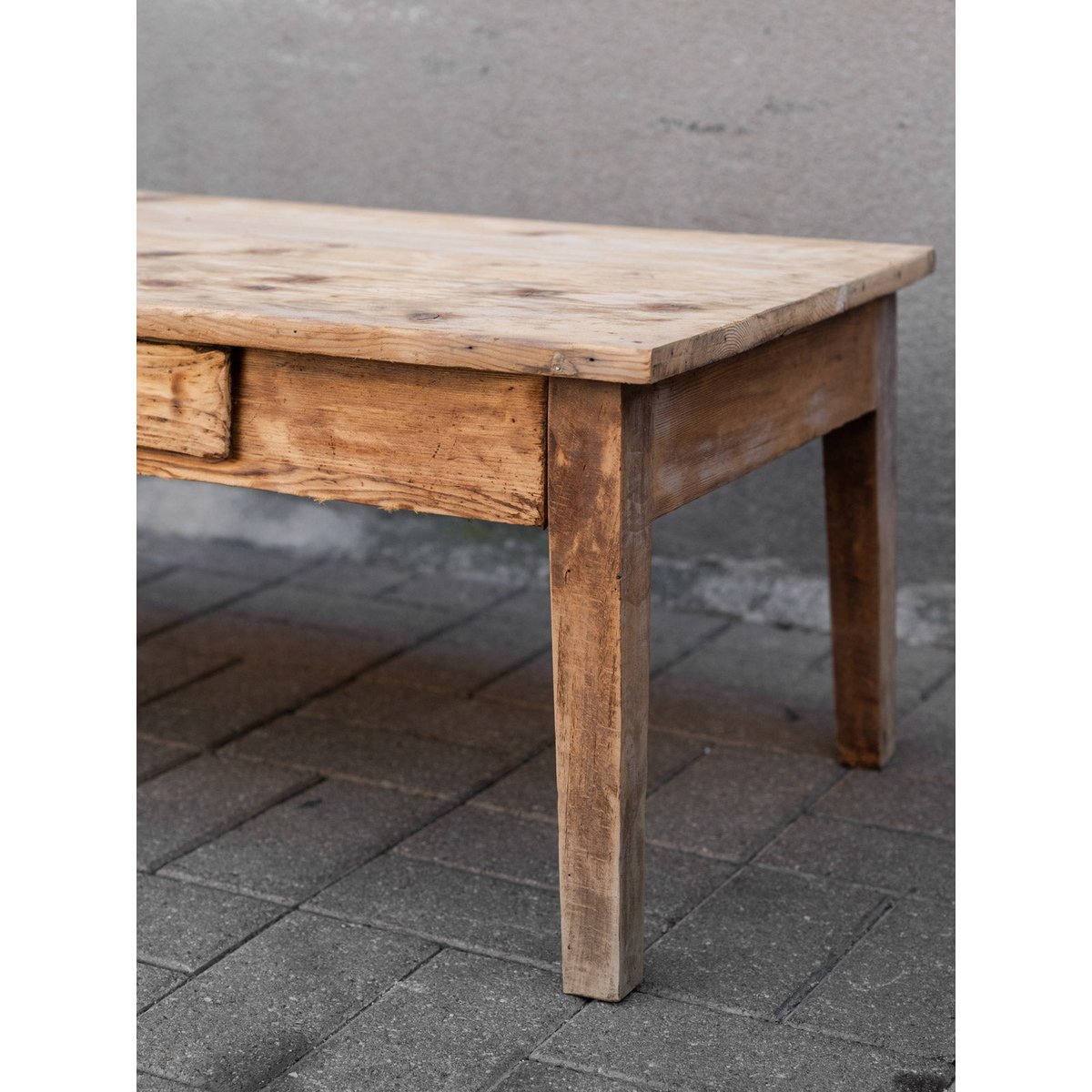 Table basse en bois Léonie N°1148 - Bon état bois clair, DEBONGOUT