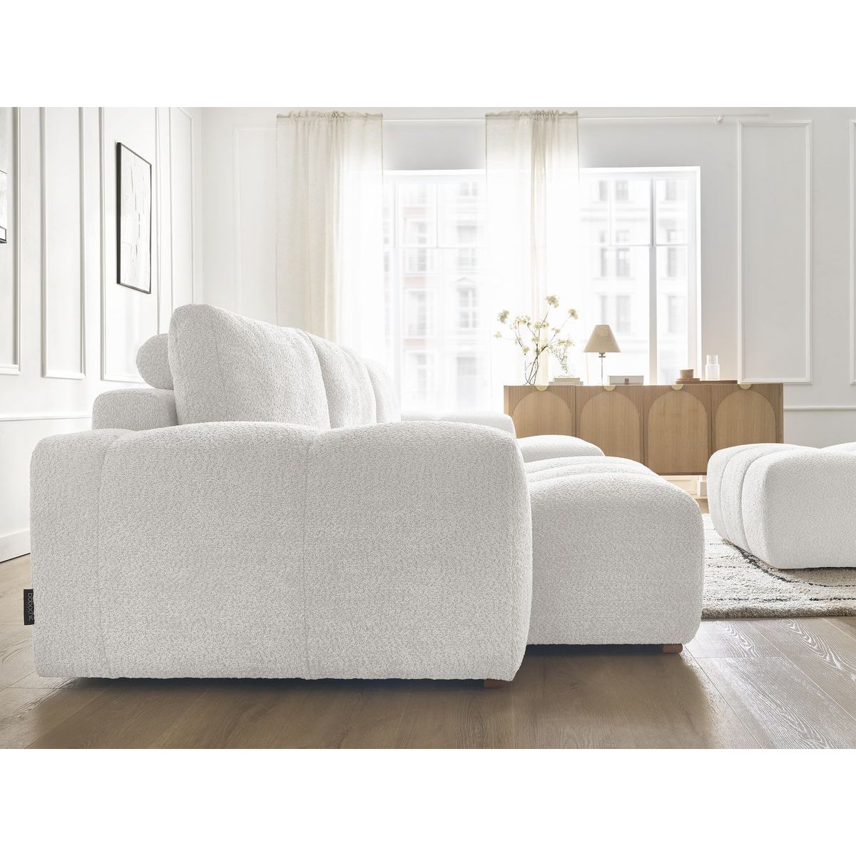Canapé panoramique fixe 7 places en tissu bouclette avec pouf, ANAKIN blanc, BOBOCHIC
